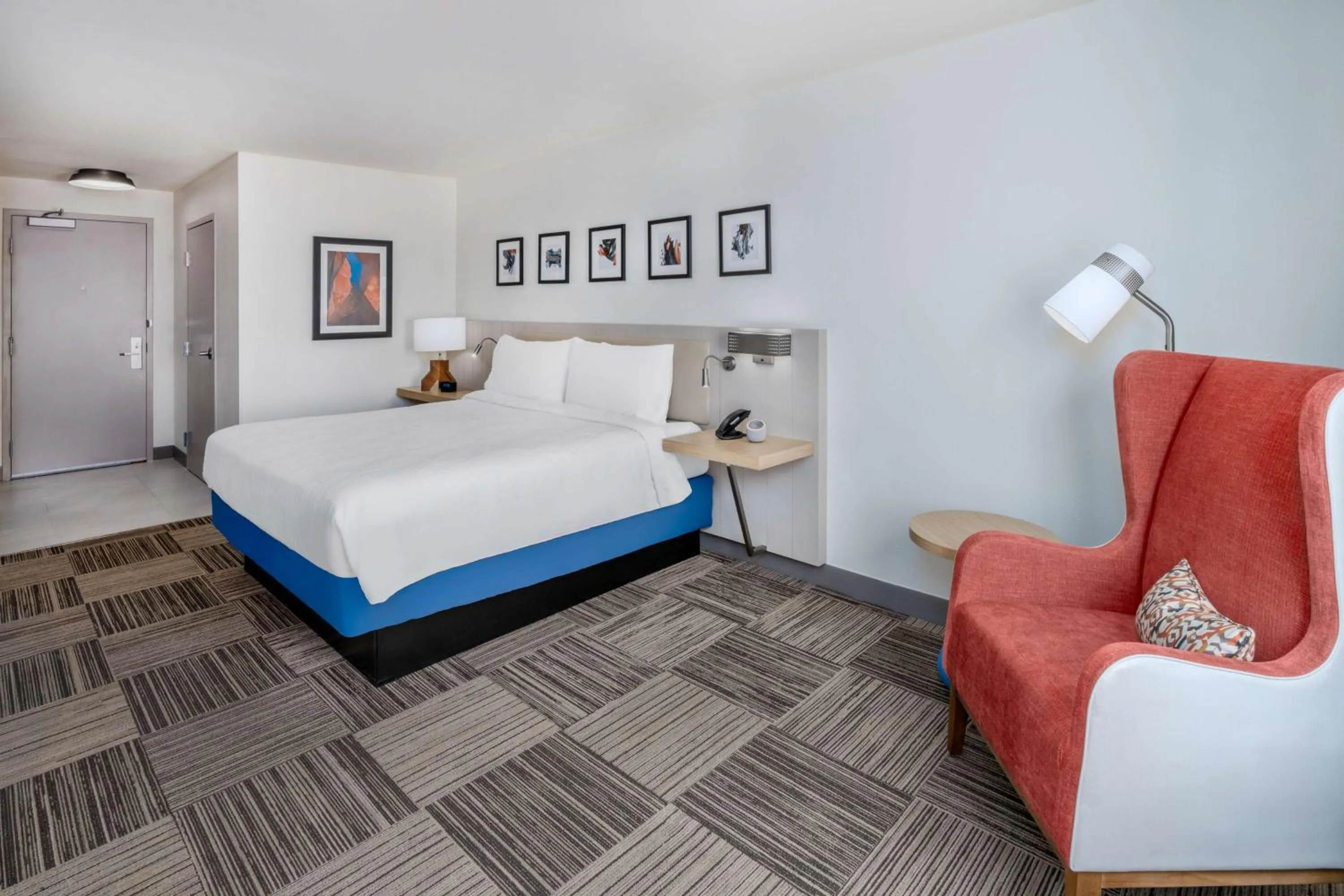 King Room - Shower Only in Hilton Garden Inn Albuquerque Uptown