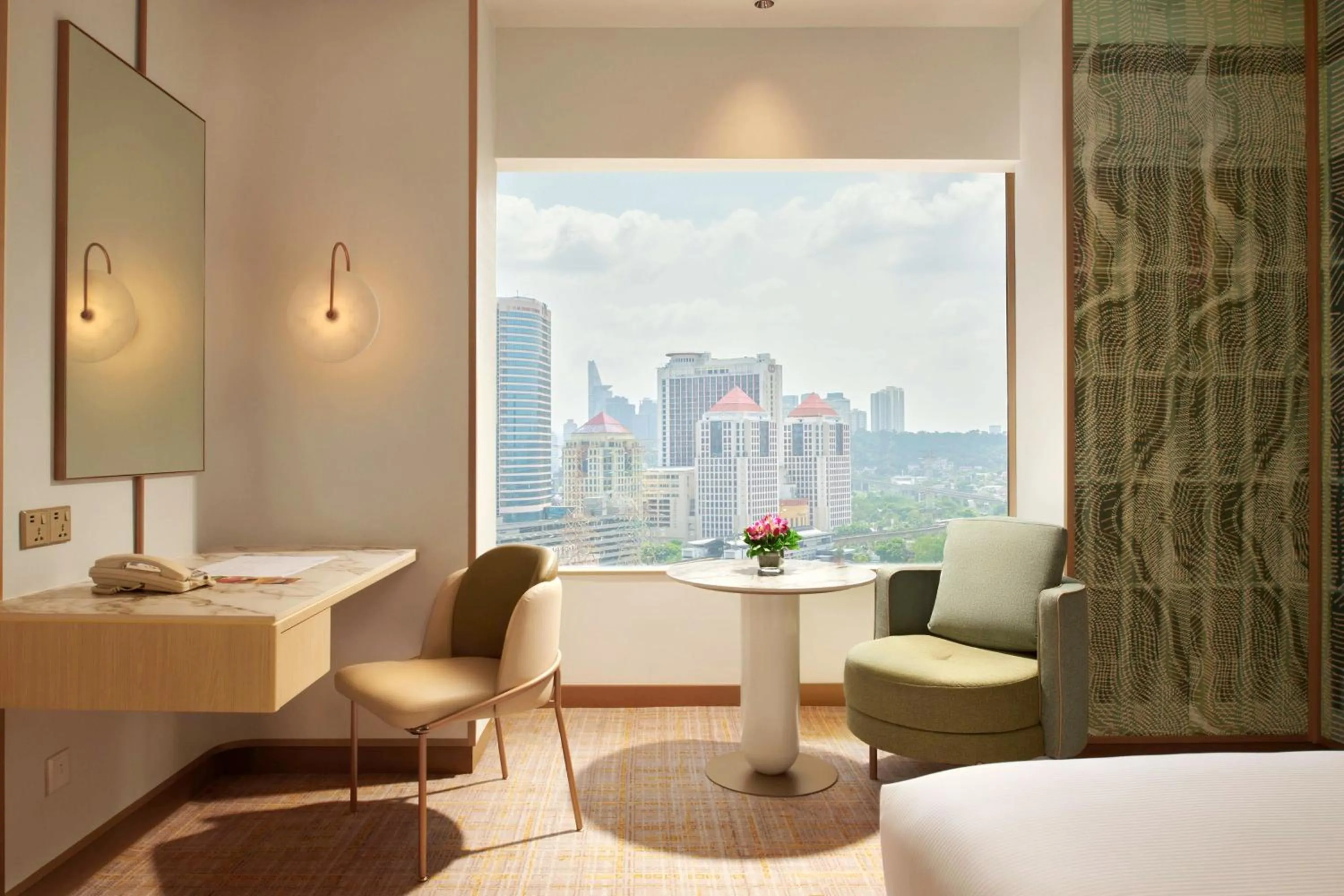 Deluxe Twin Room with City View in Hilton Petaling Jaya