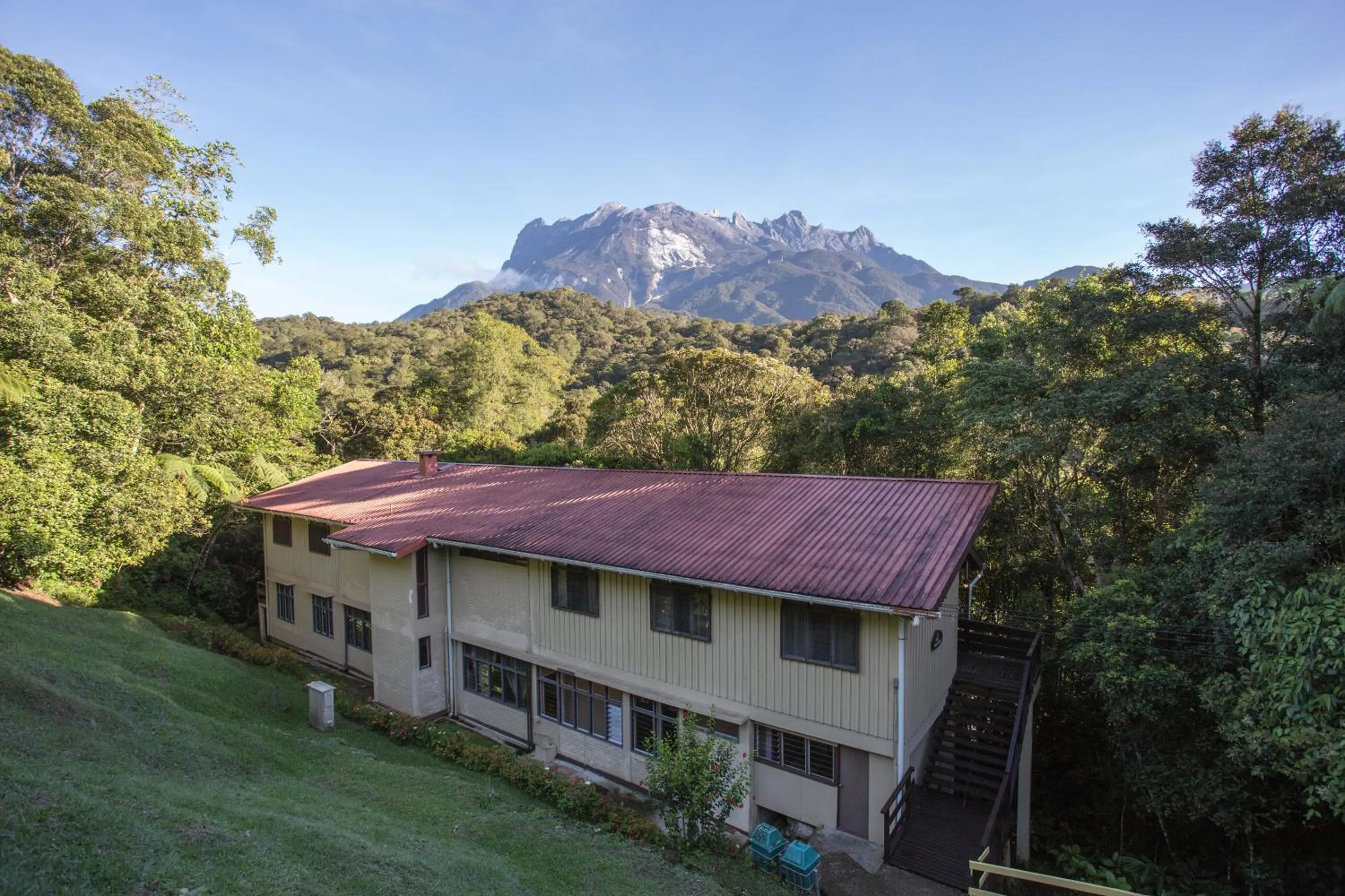 Rock Twin with Shared Bathroom in Sutera Sanctuary Lodges At Kinabalu Park