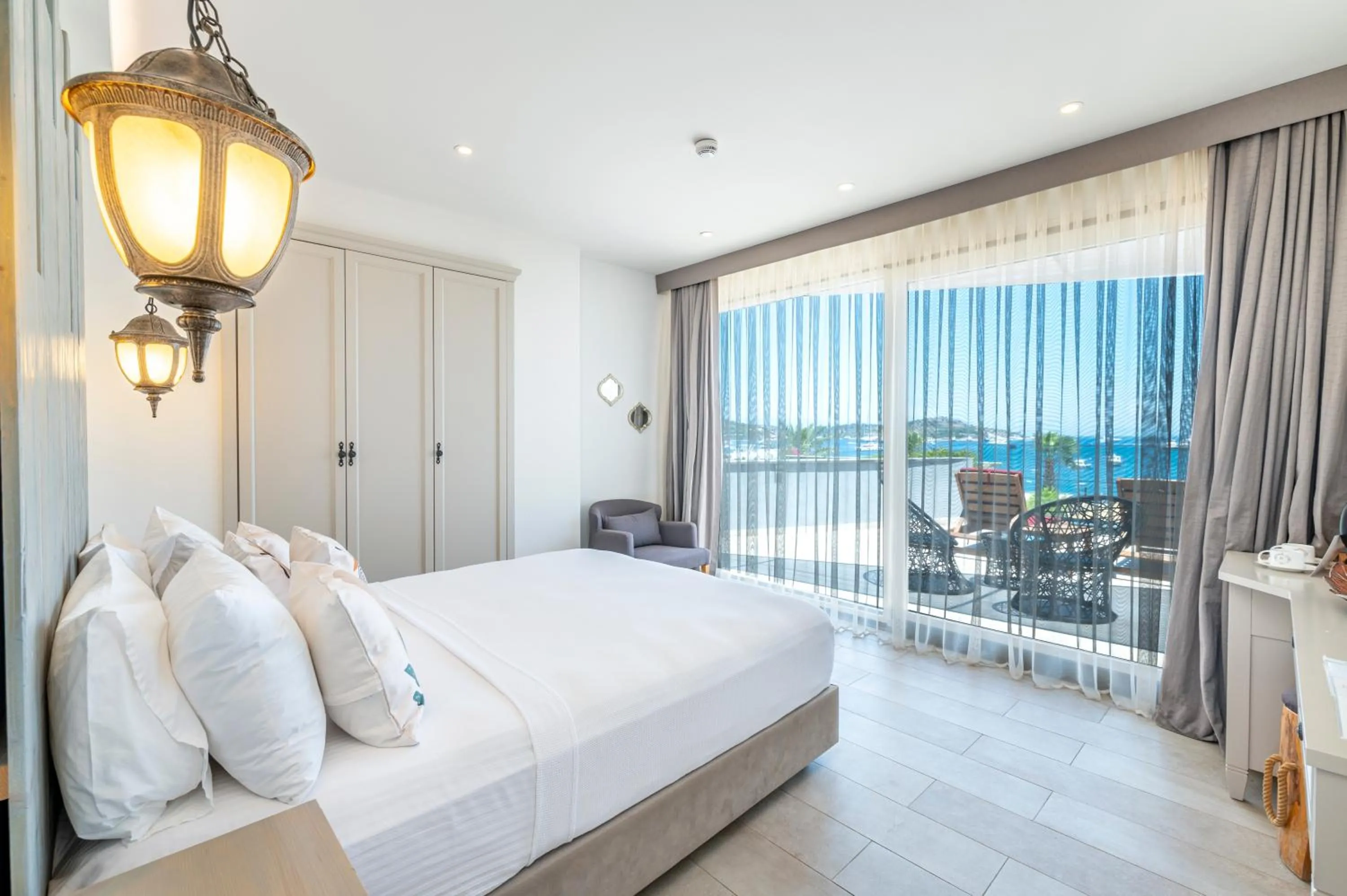 Suite with Sea View in Elista Hotel & Spa