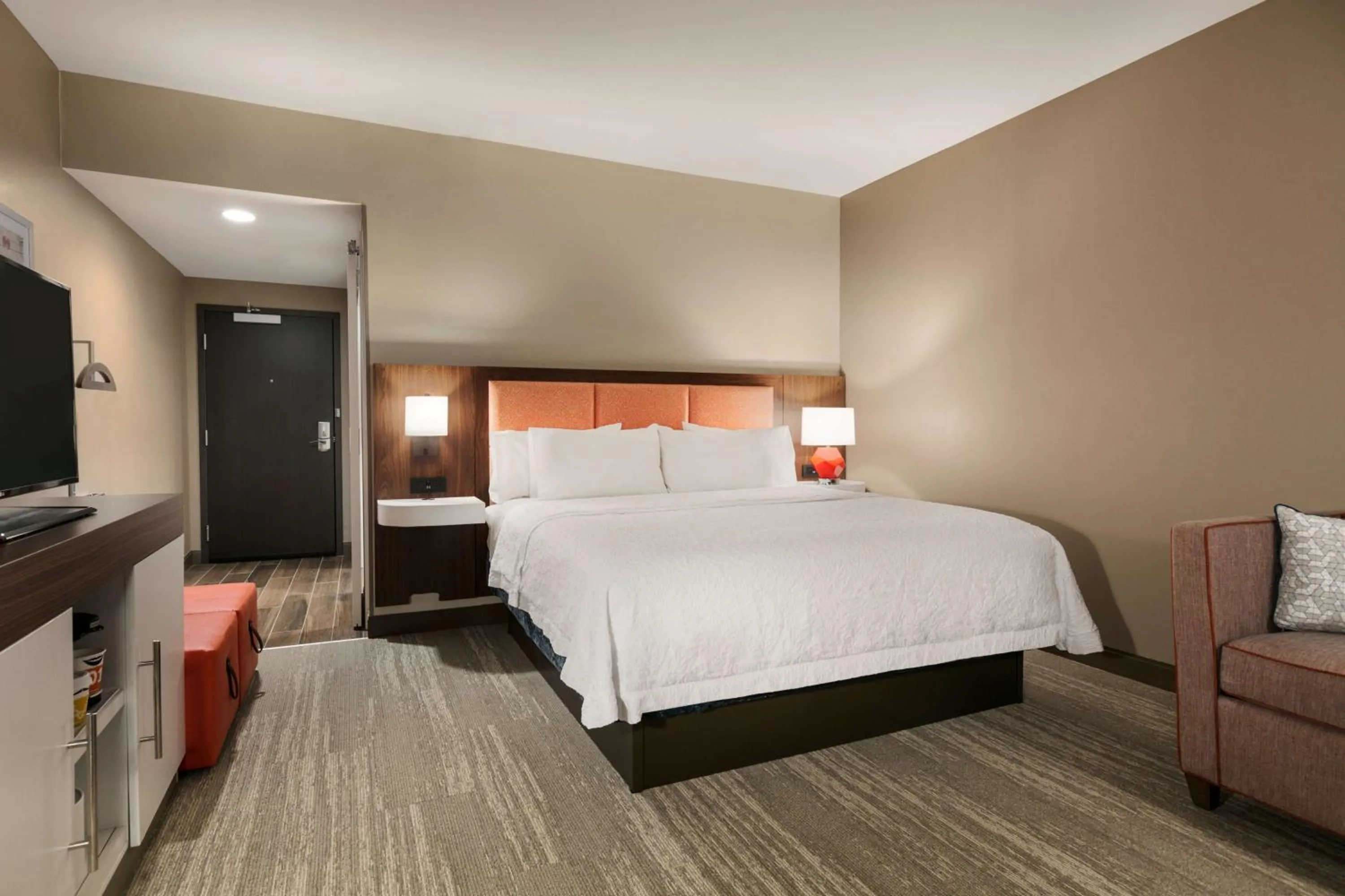 King Room with Sofa Bed- Non-Smoking in Hampton Inn Kernersville