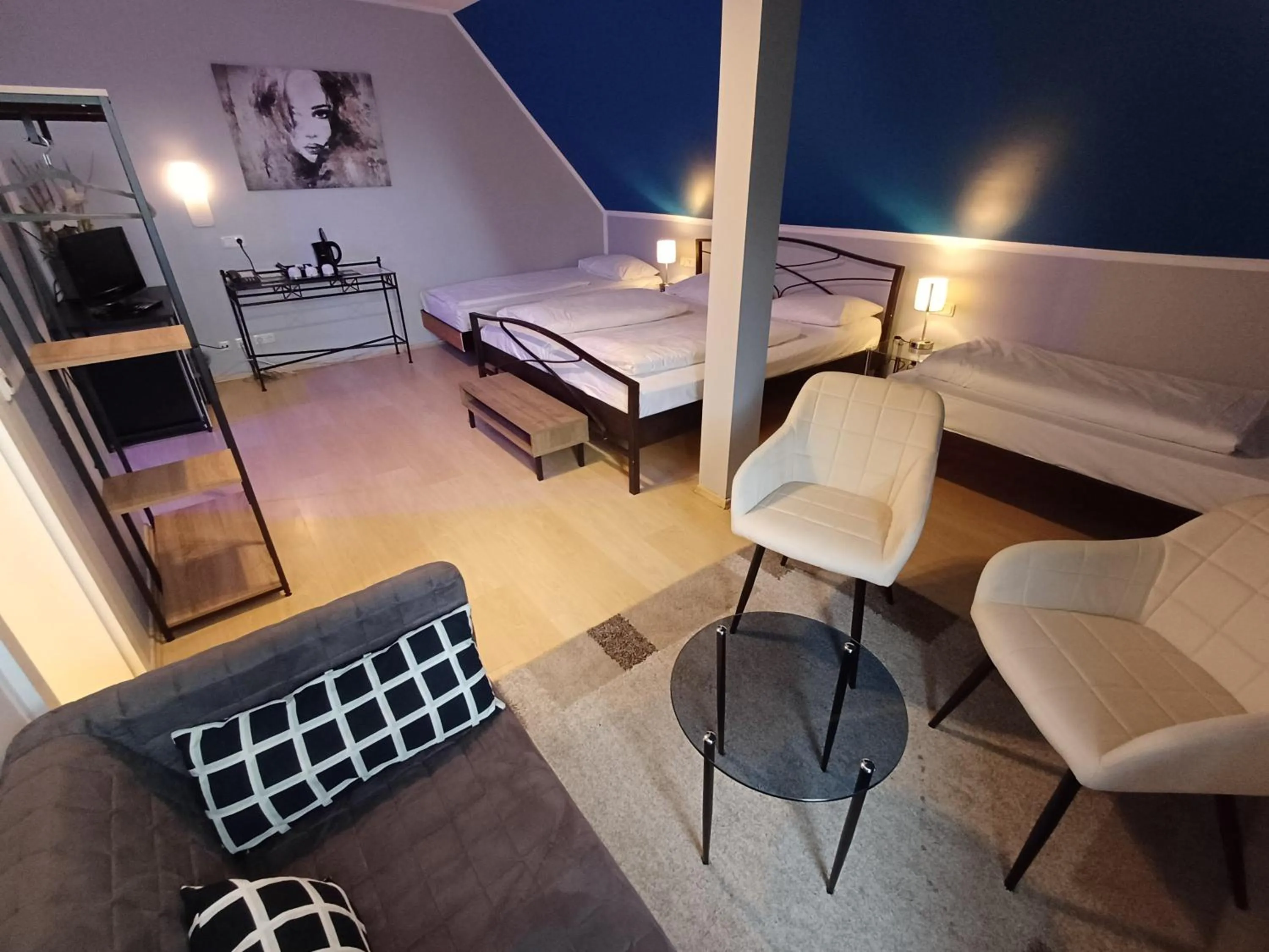 Family Room in TRIP INN PostHotel Düren