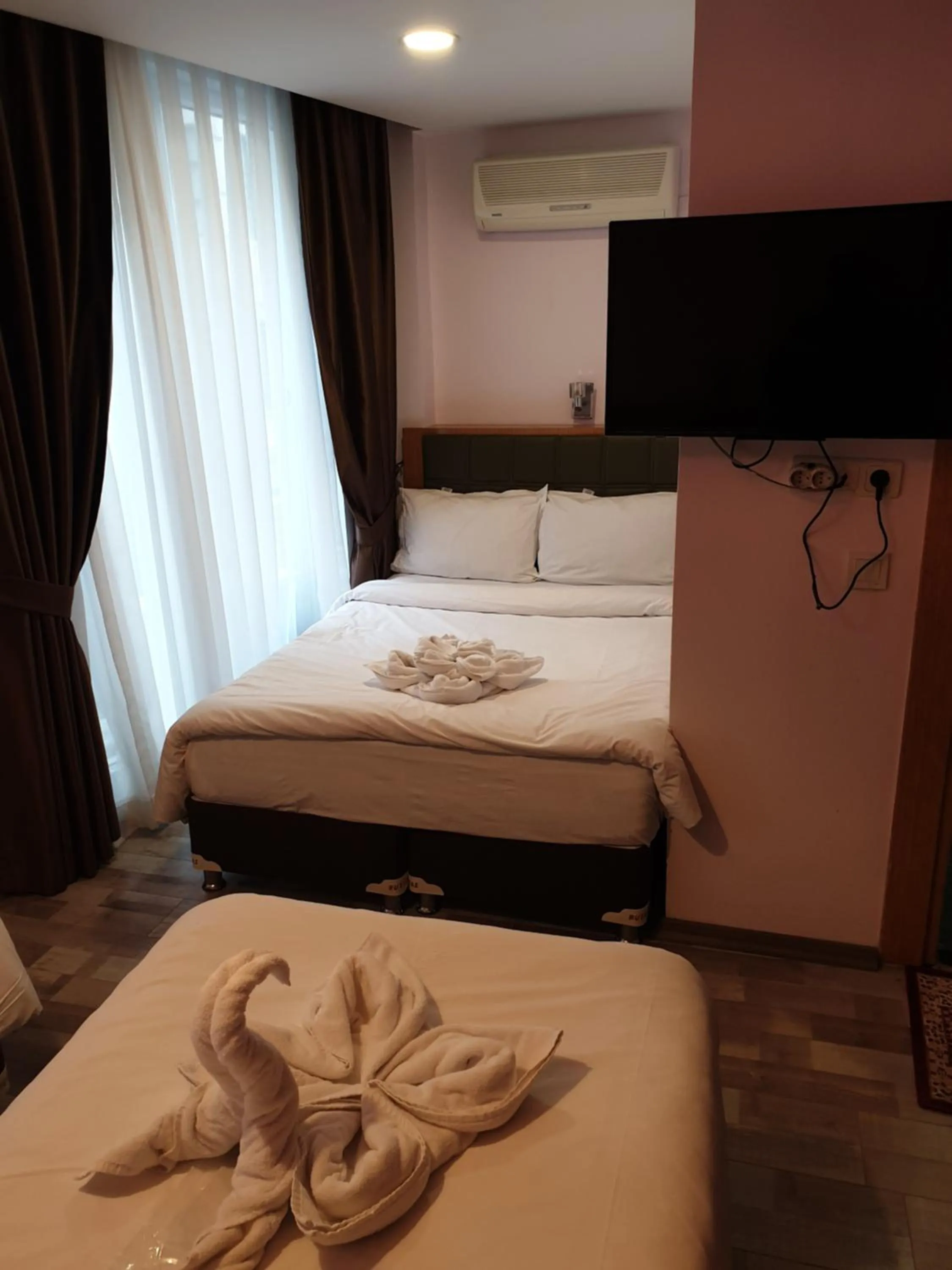 Standard Triple Room in Gulhane Corner Hotel