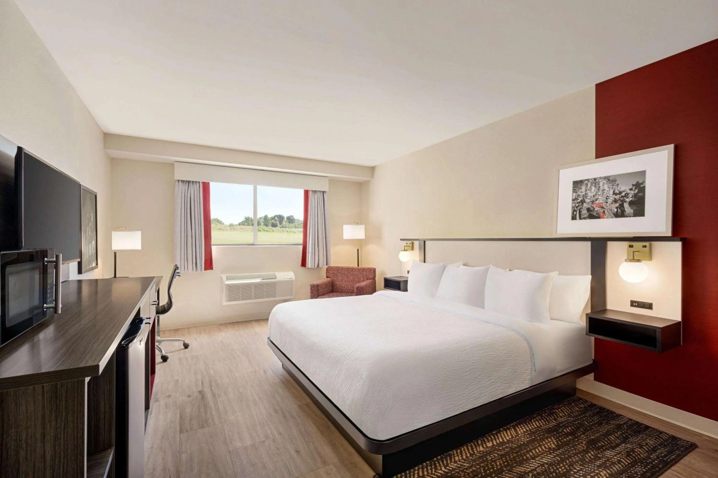 King Room - Disability Access - Non-Smoking in Ramada by Wyndham Allentown Bethlehem