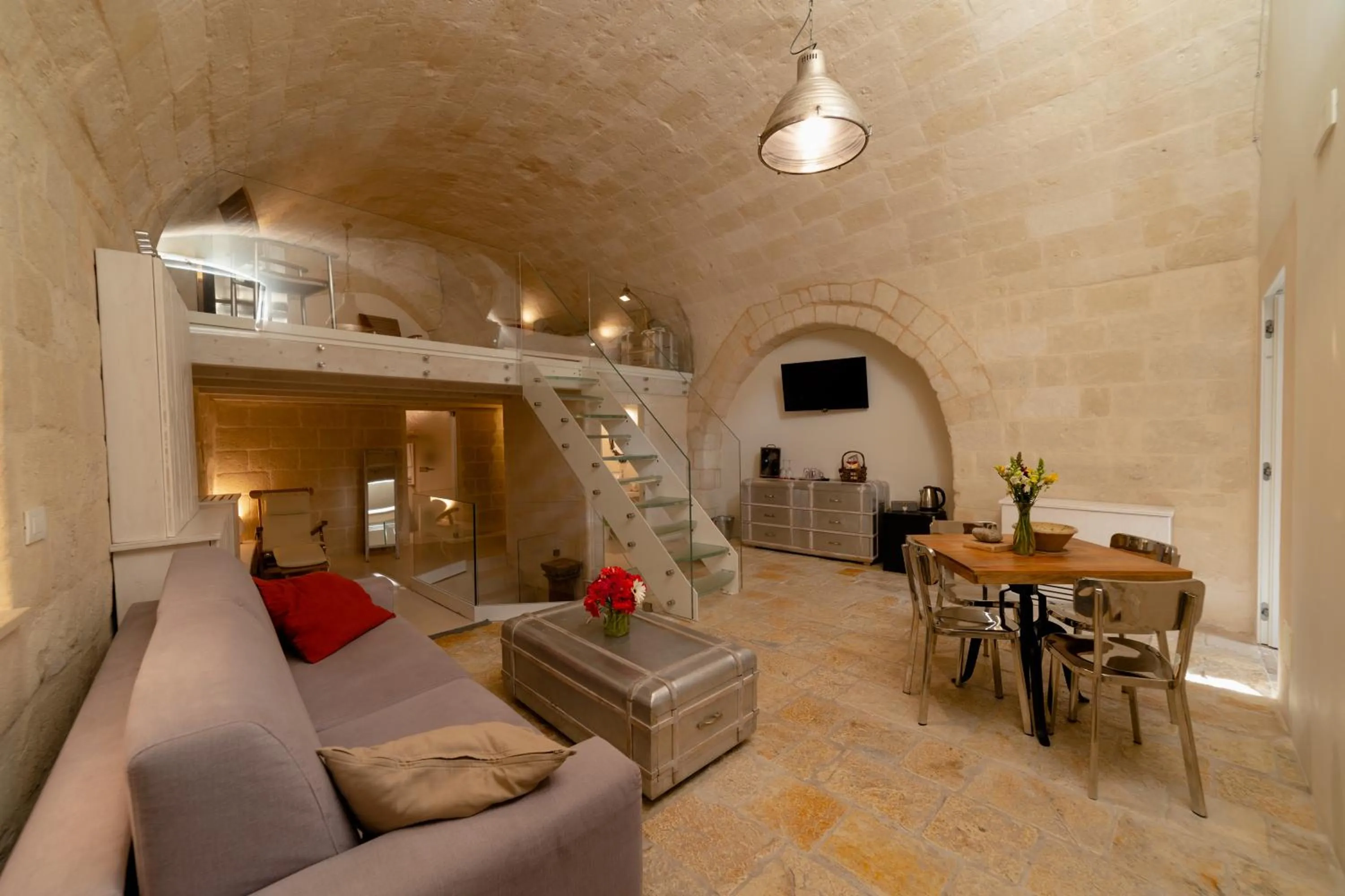 Superior Suite - Split Level with Spa in Thymus Residence nei Sassi