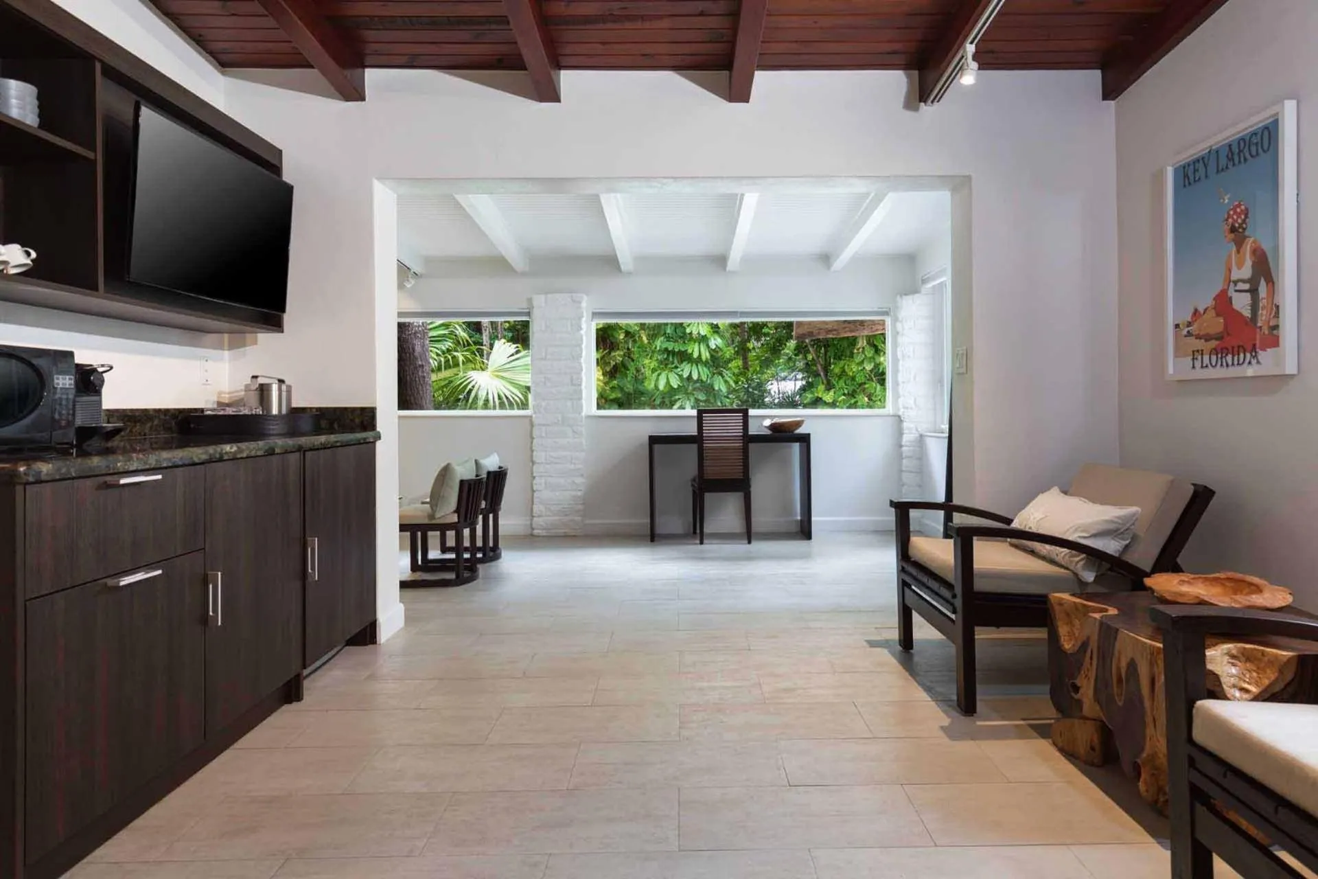 Sunset Sea View Bungalow in Largo Resort