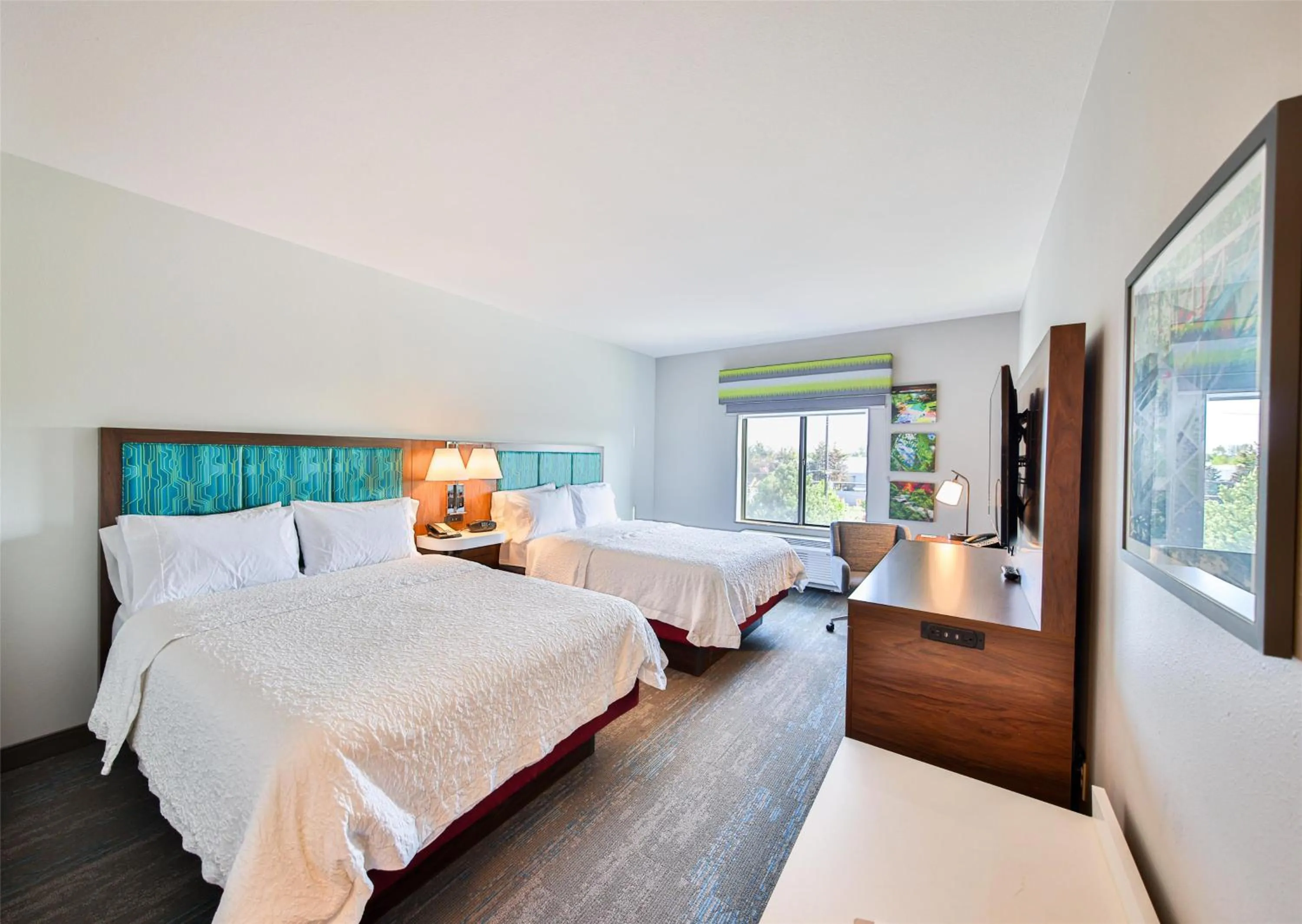 Room with Two Queen Beds - Non-Smoking in Hampton Inn & Suites by Hilton Seattle/Kent