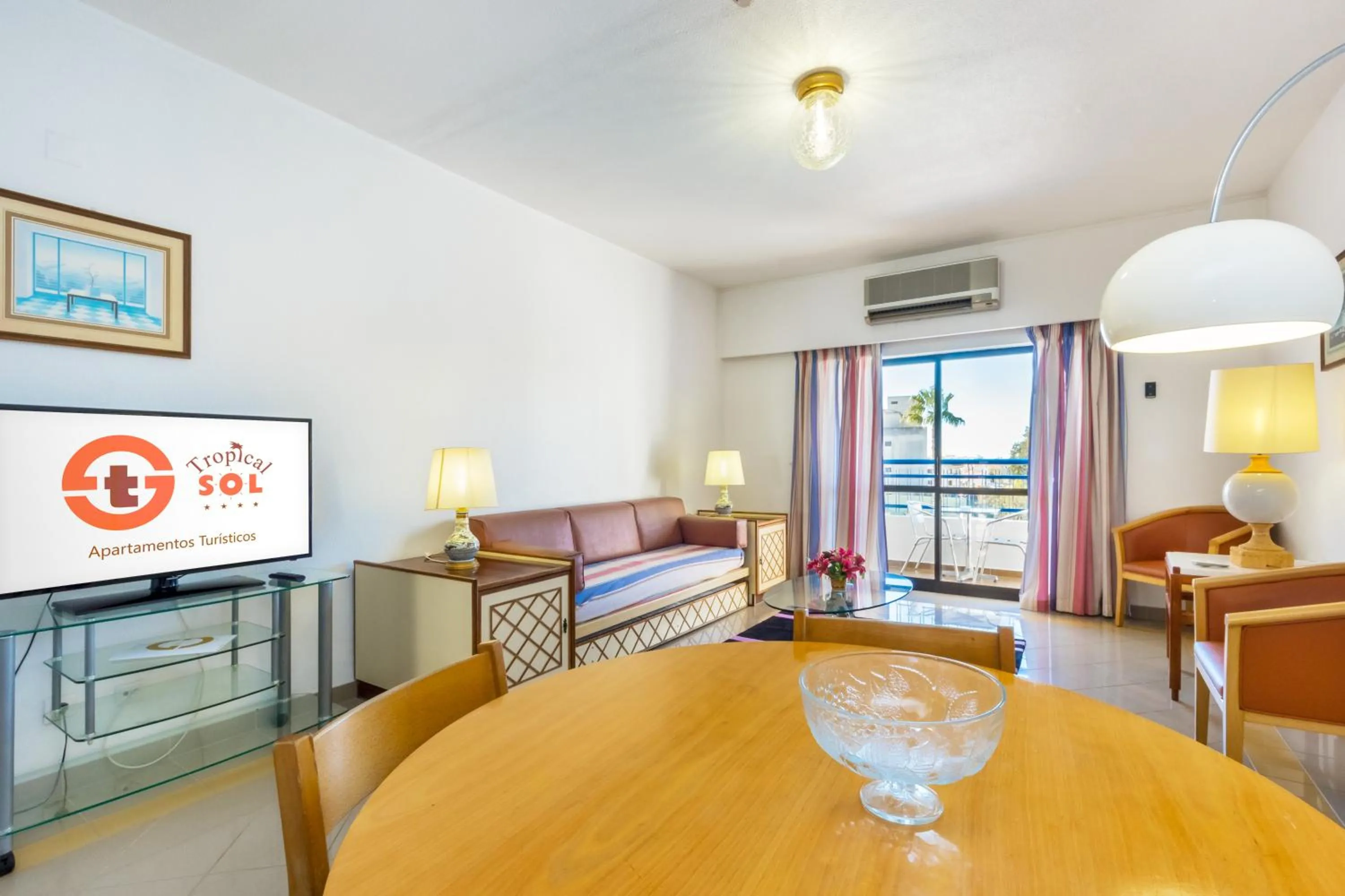 One-Bedroom Apartment with Pool View in Tropical Sol