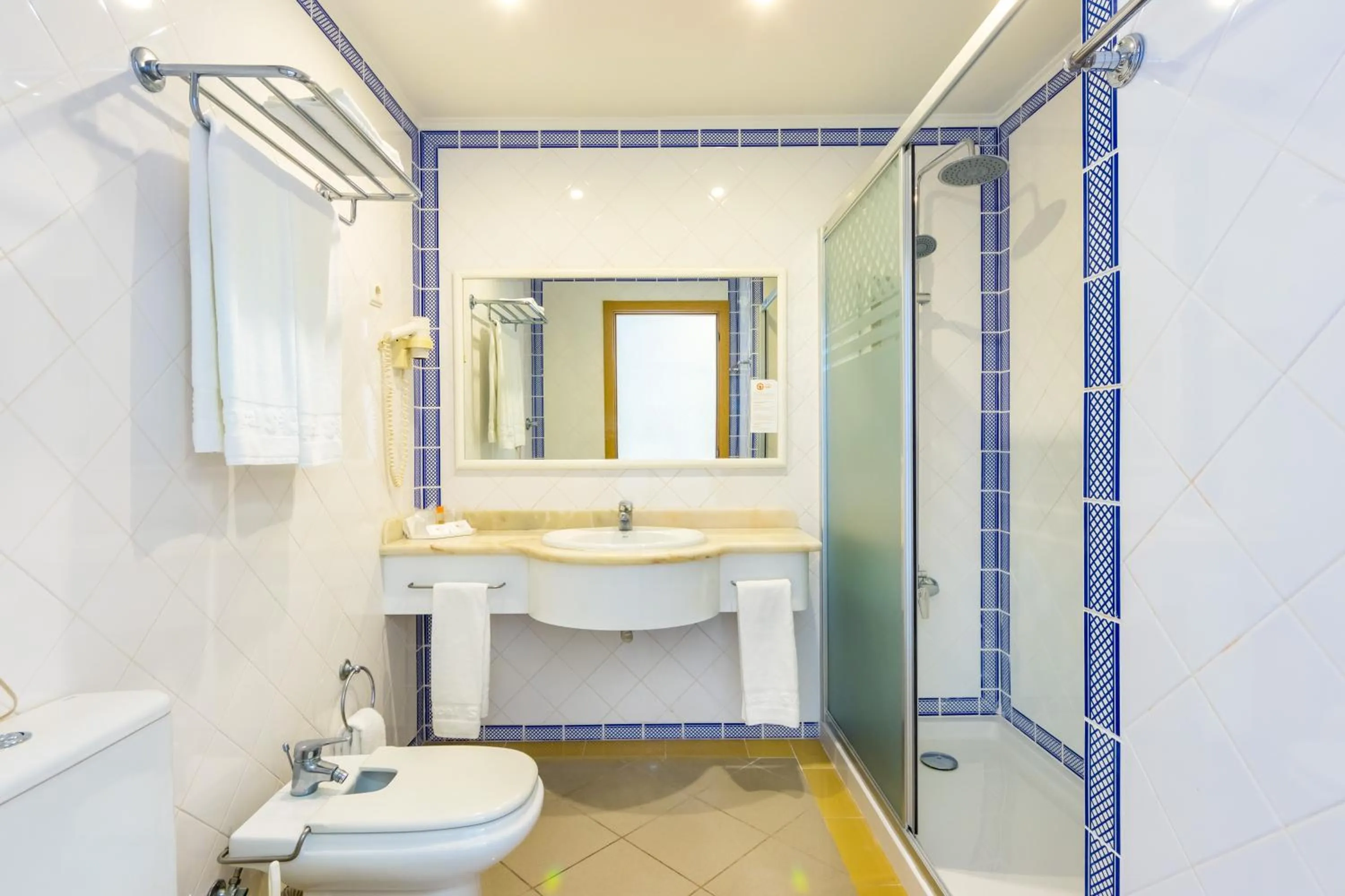 Studio with Pool View in Tropical Sol