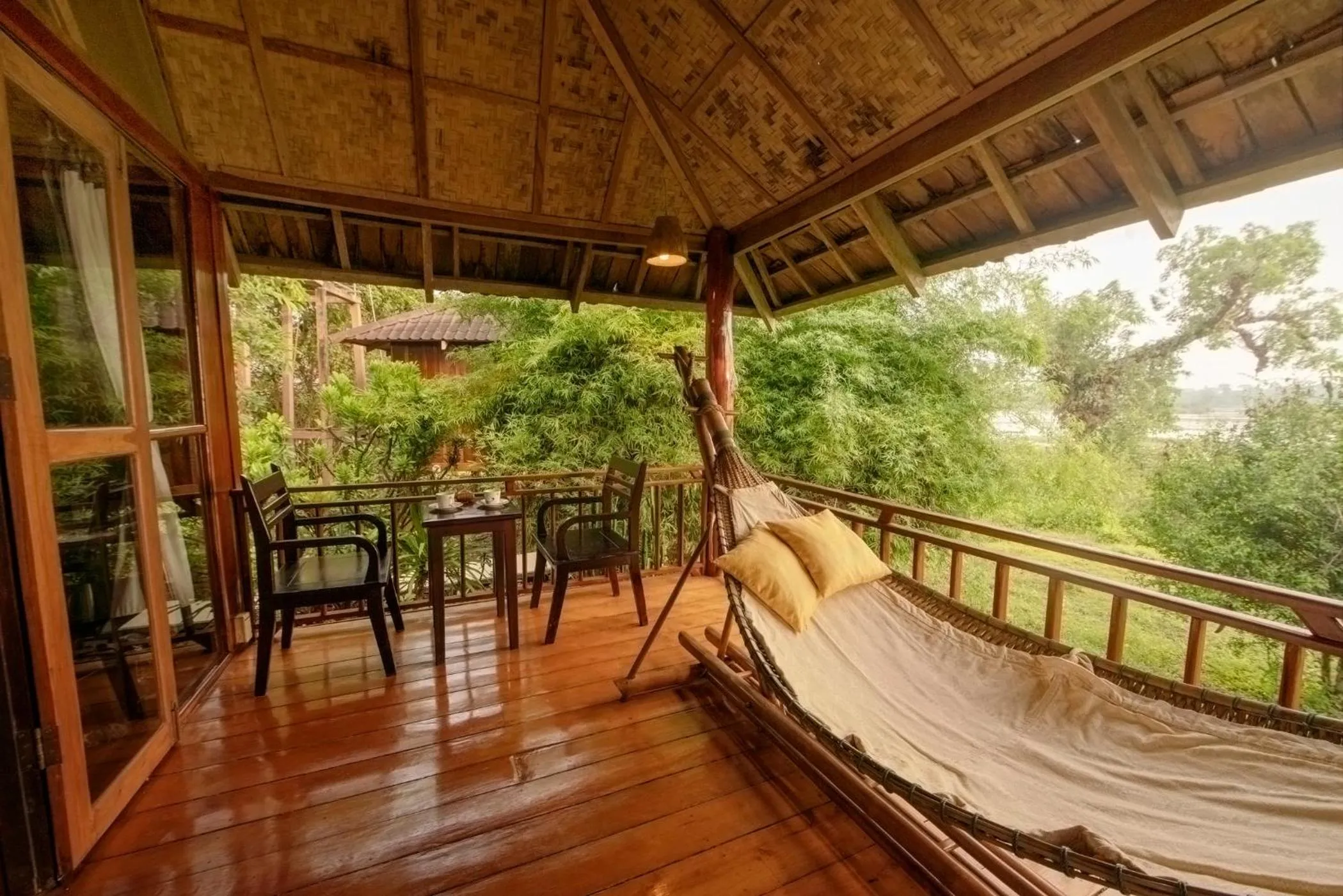 Bungalow with Garden View in Kingfisher Ecolodge