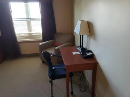 Efficiency Queen Suite - Accessible/Non-Smoking in Clarion Hotel & Suites Williston