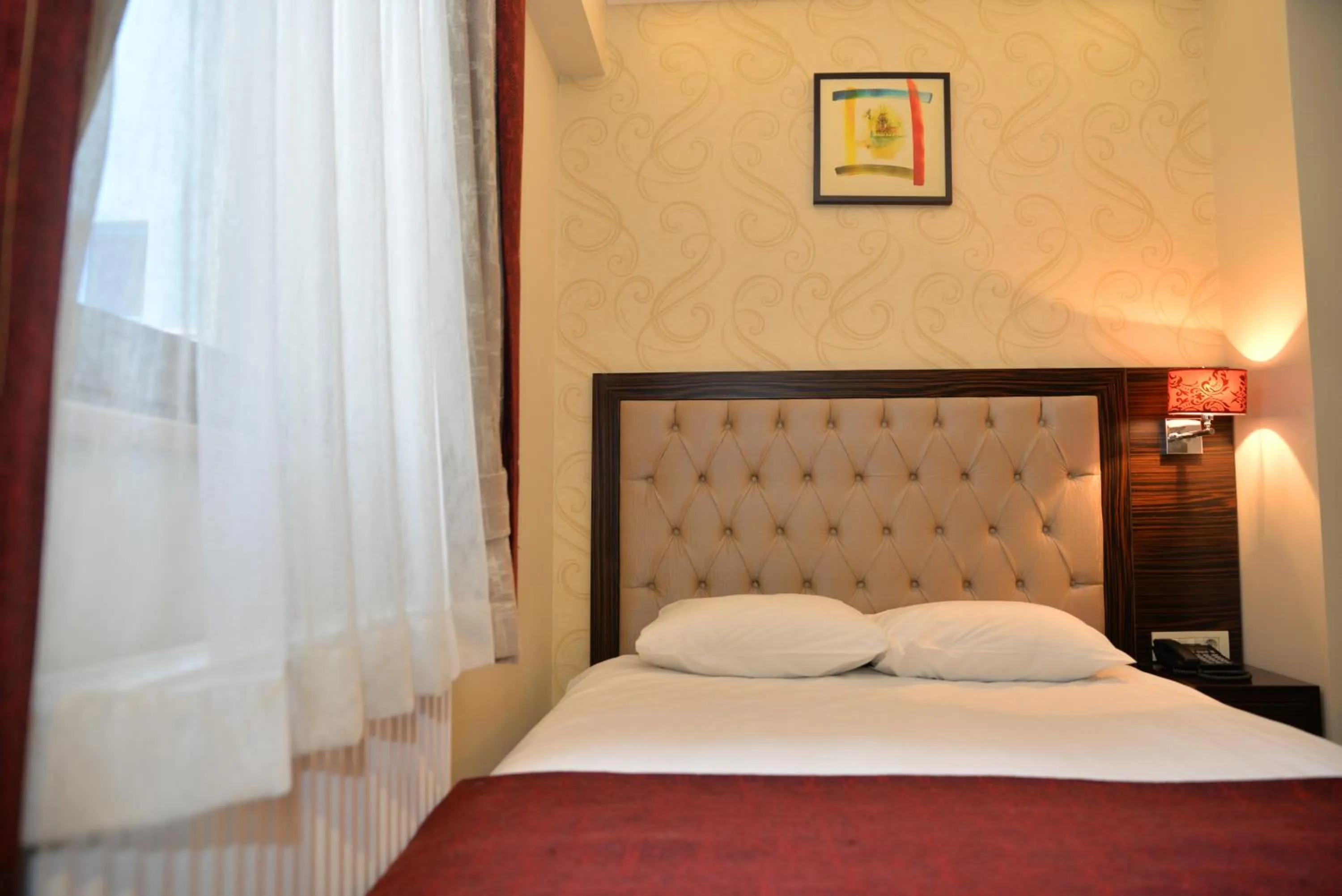 Standard Double Room in Golden Siyav Hotel