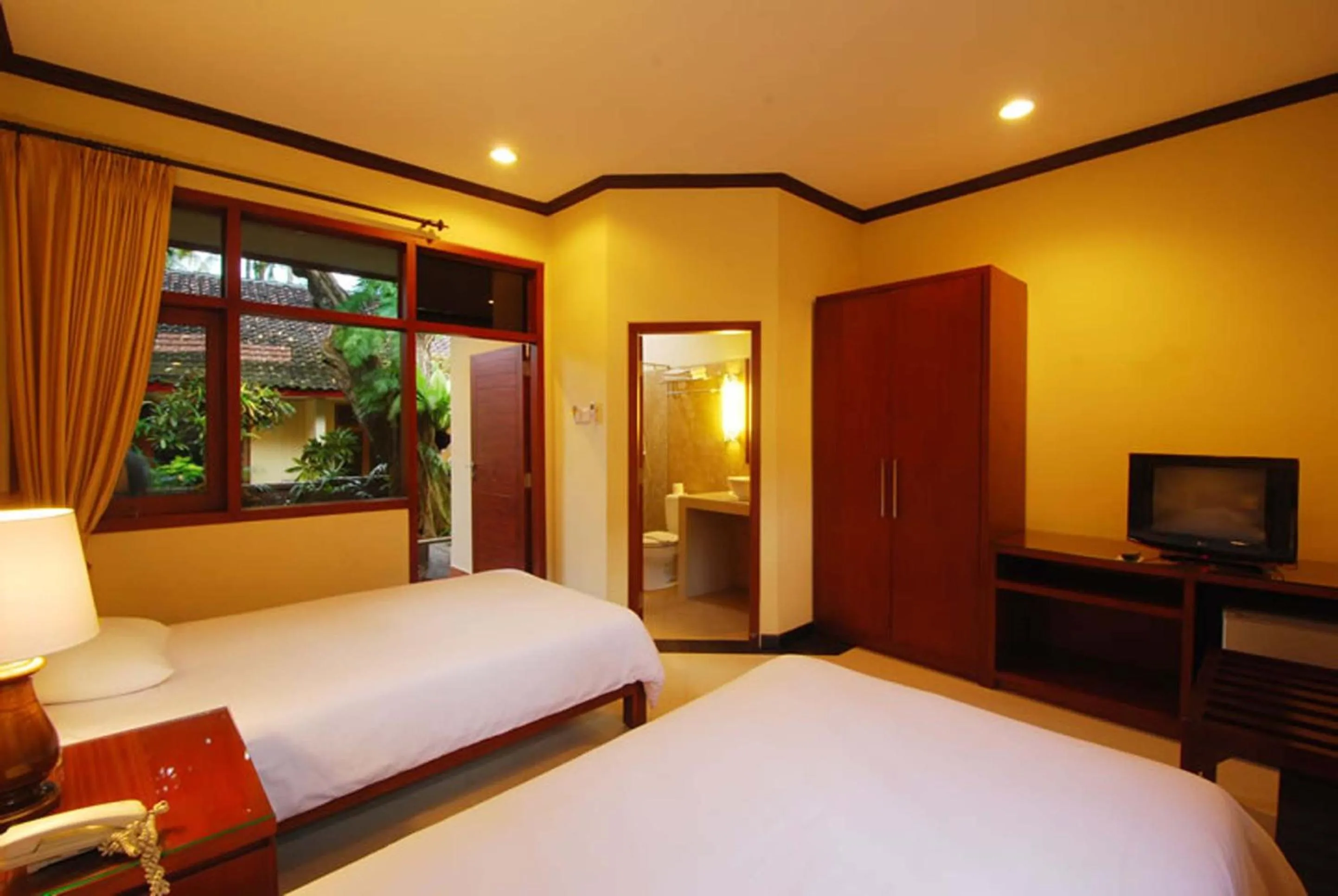 Deluxe Double or Twin Room with Garden View in Yulia Beach Inn Kuta