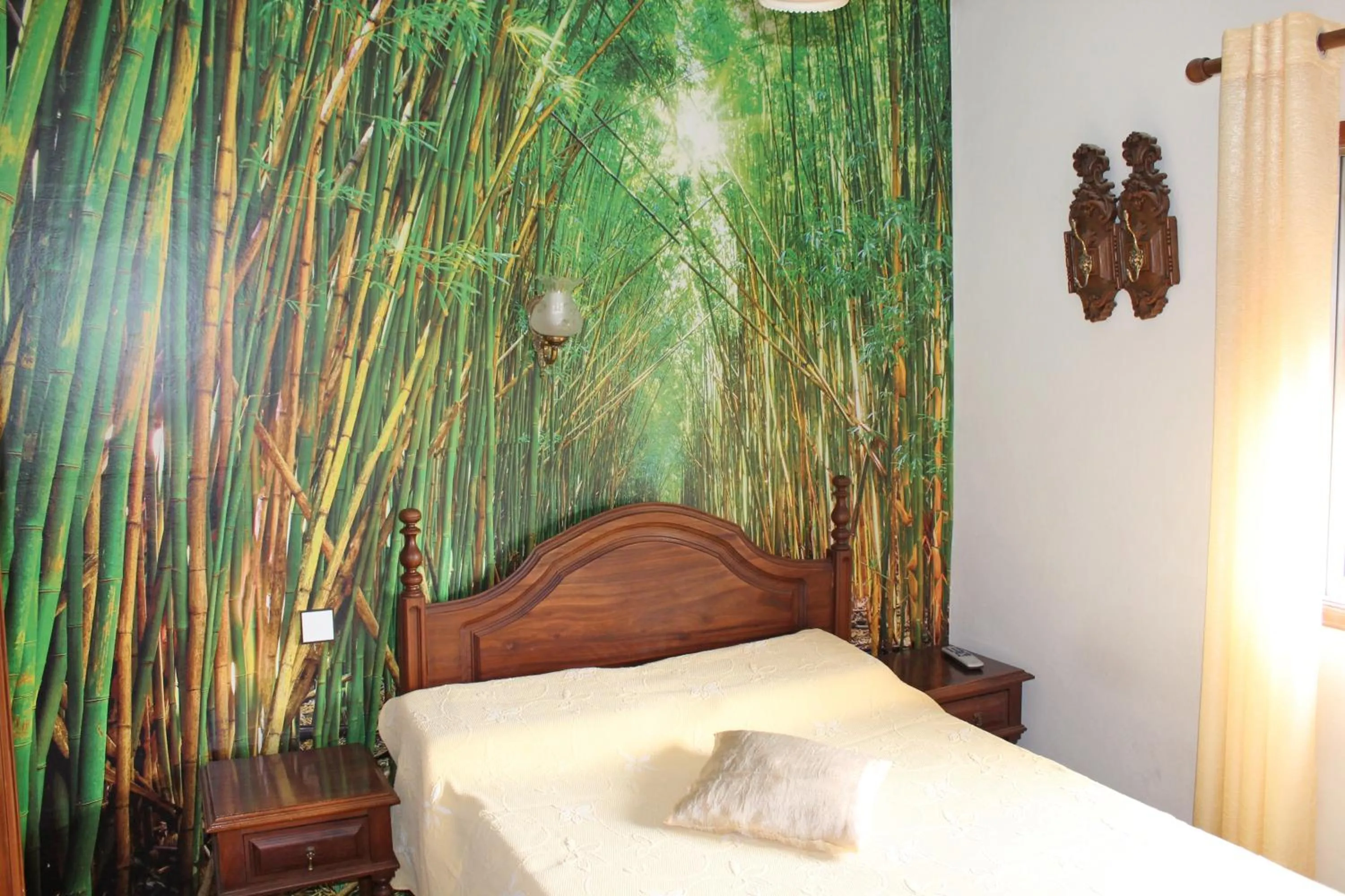 Double Room in Pensão França