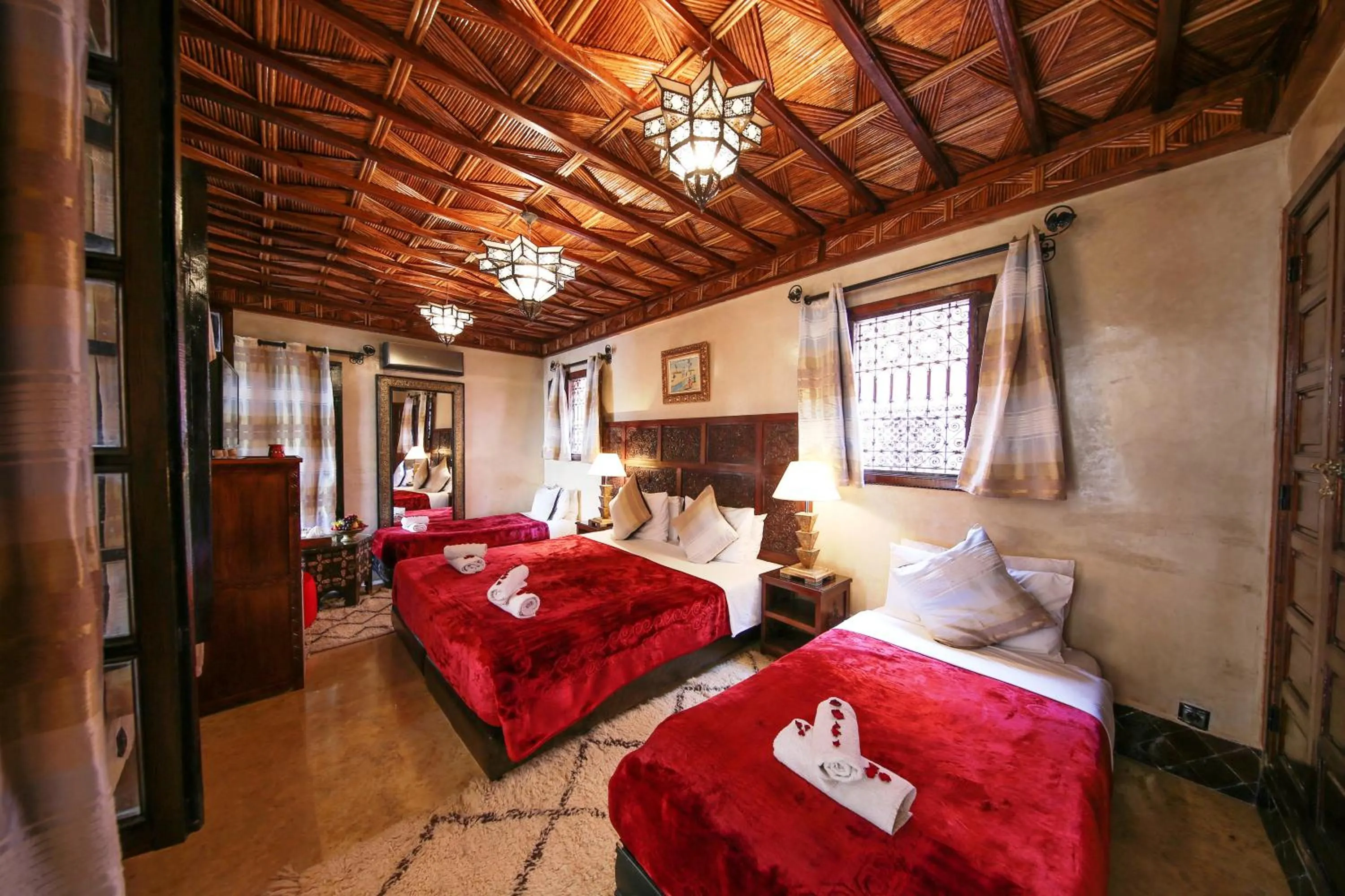Quadruple Super Junior Suite in Riad Africa - Marrakech Medina Maison d'Hote