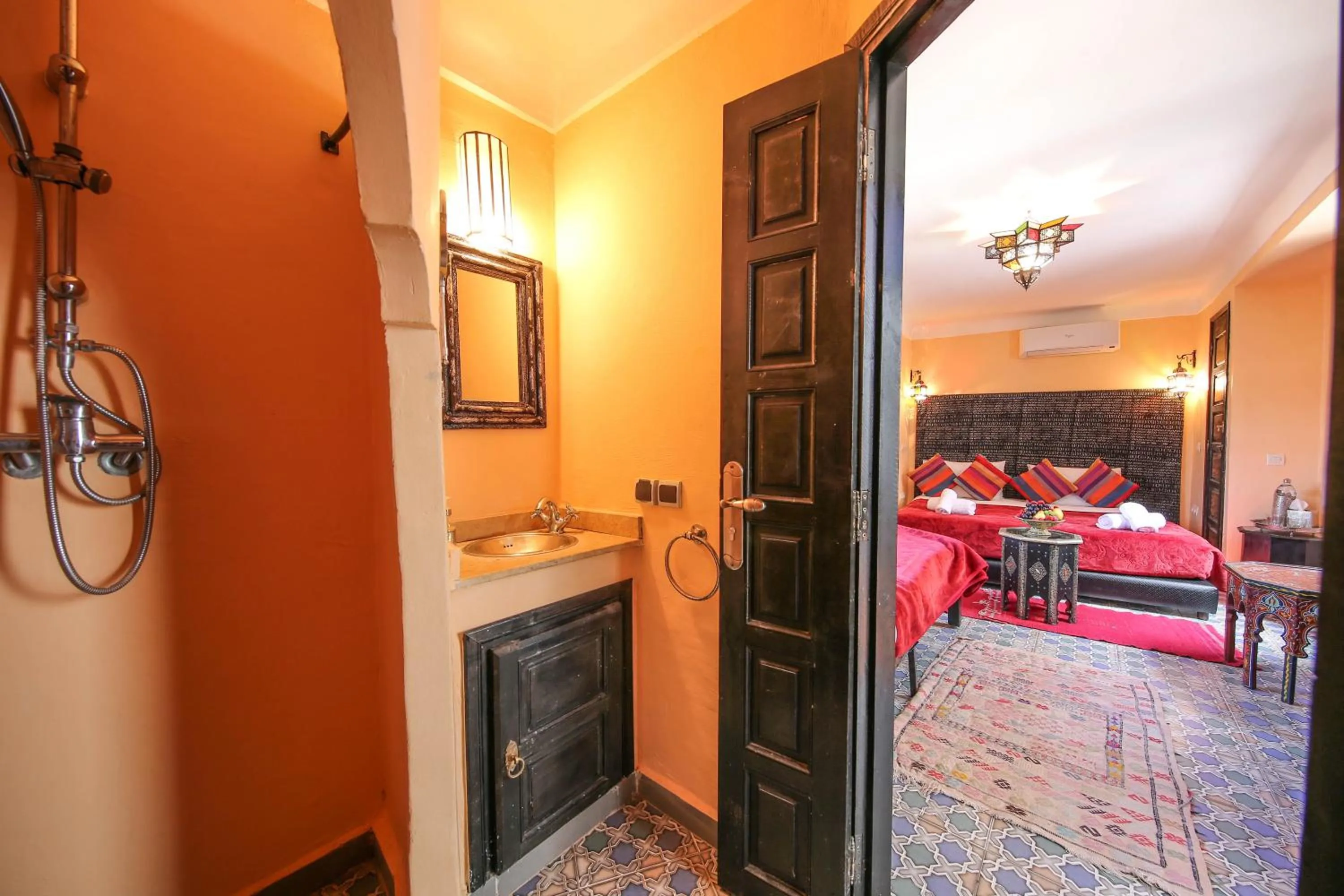 Single Safari Room in Riad Africa - Marrakech Medina Maison d'Hote