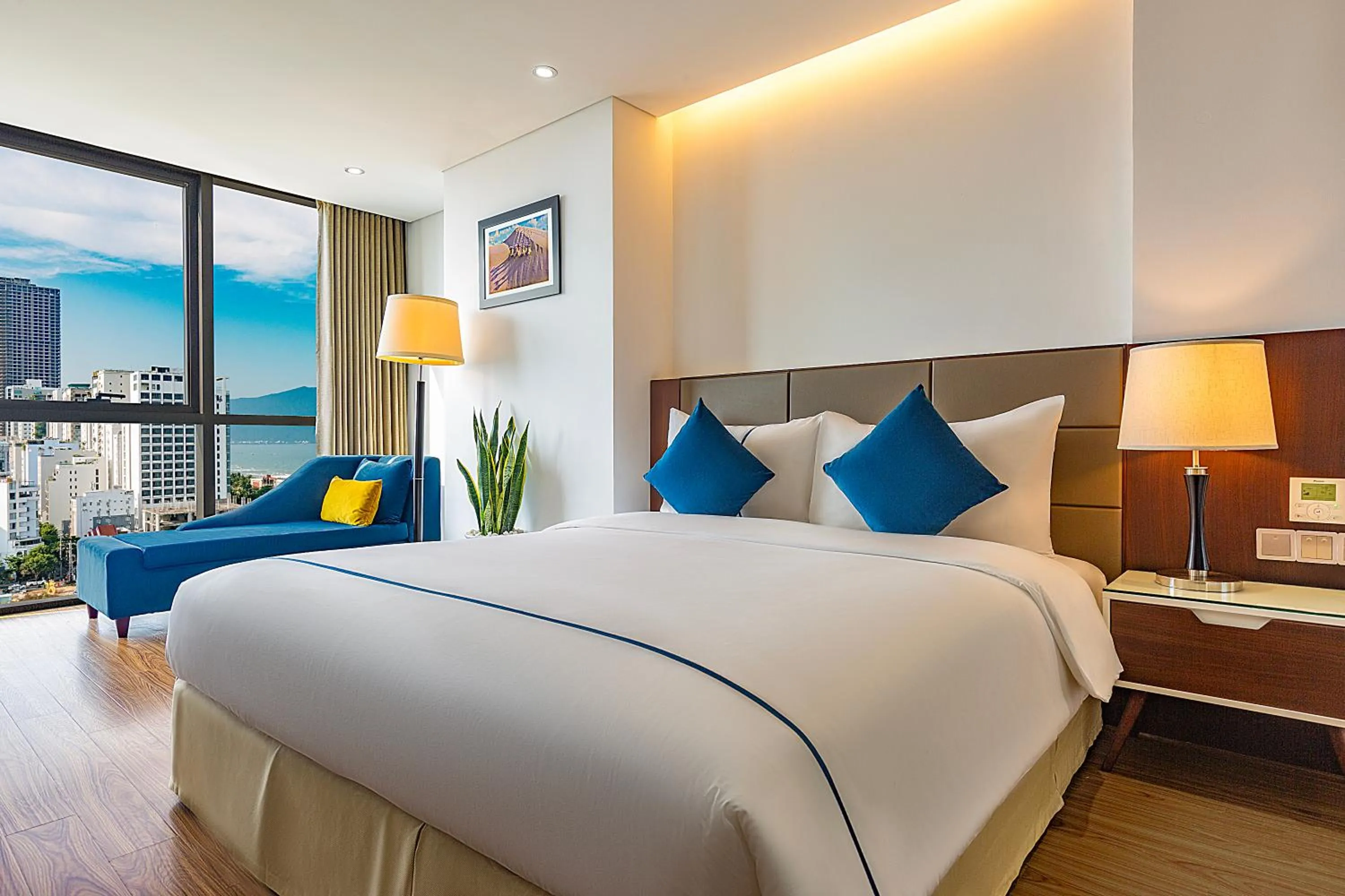 Deluxe King Suite - single occupancy in Pavilion Hotel Da Nang