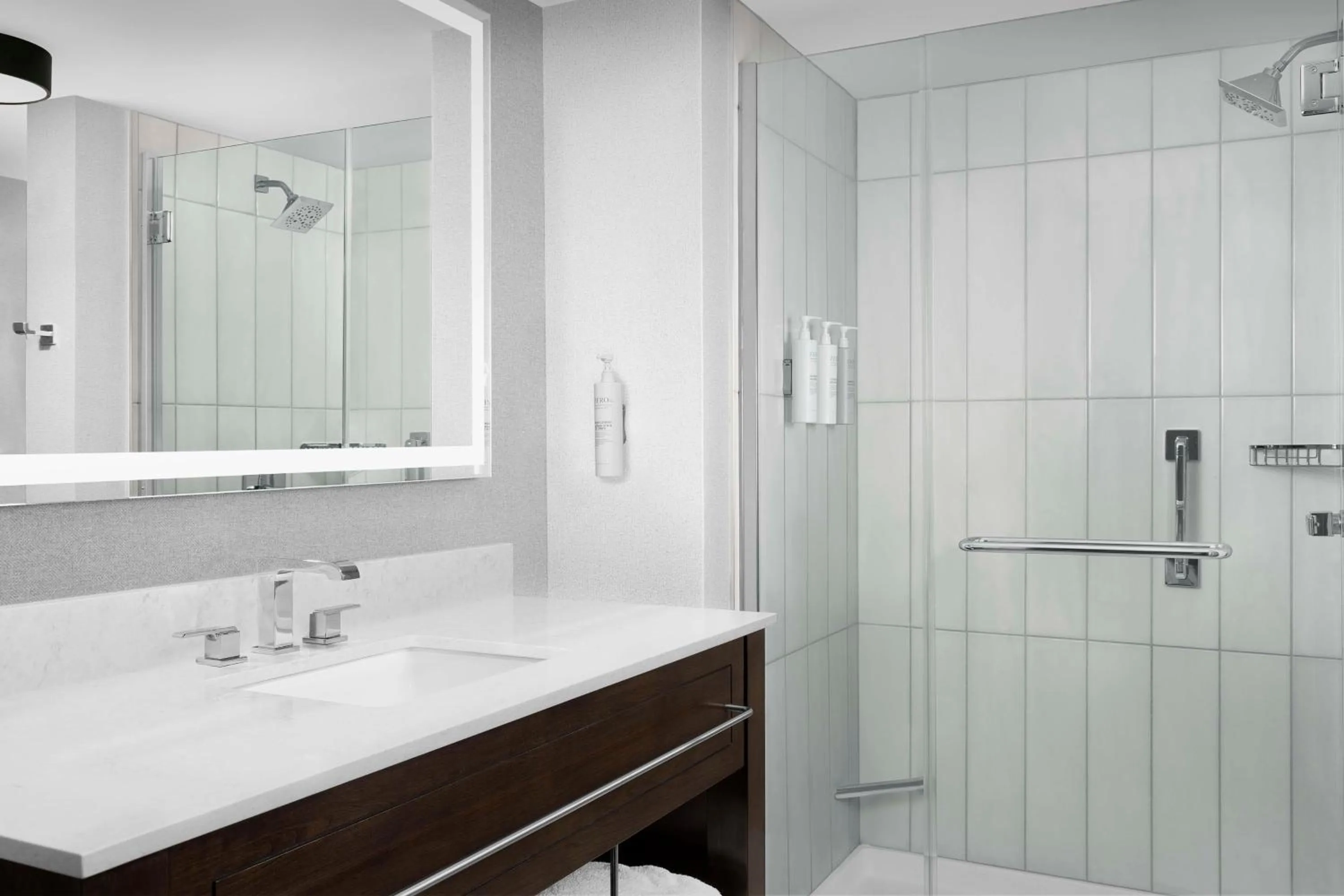 One-Bedroom King Suite - Hearing Access/Non-Smoking in Embassy Suites Atlanta - Kennesaw Town Center