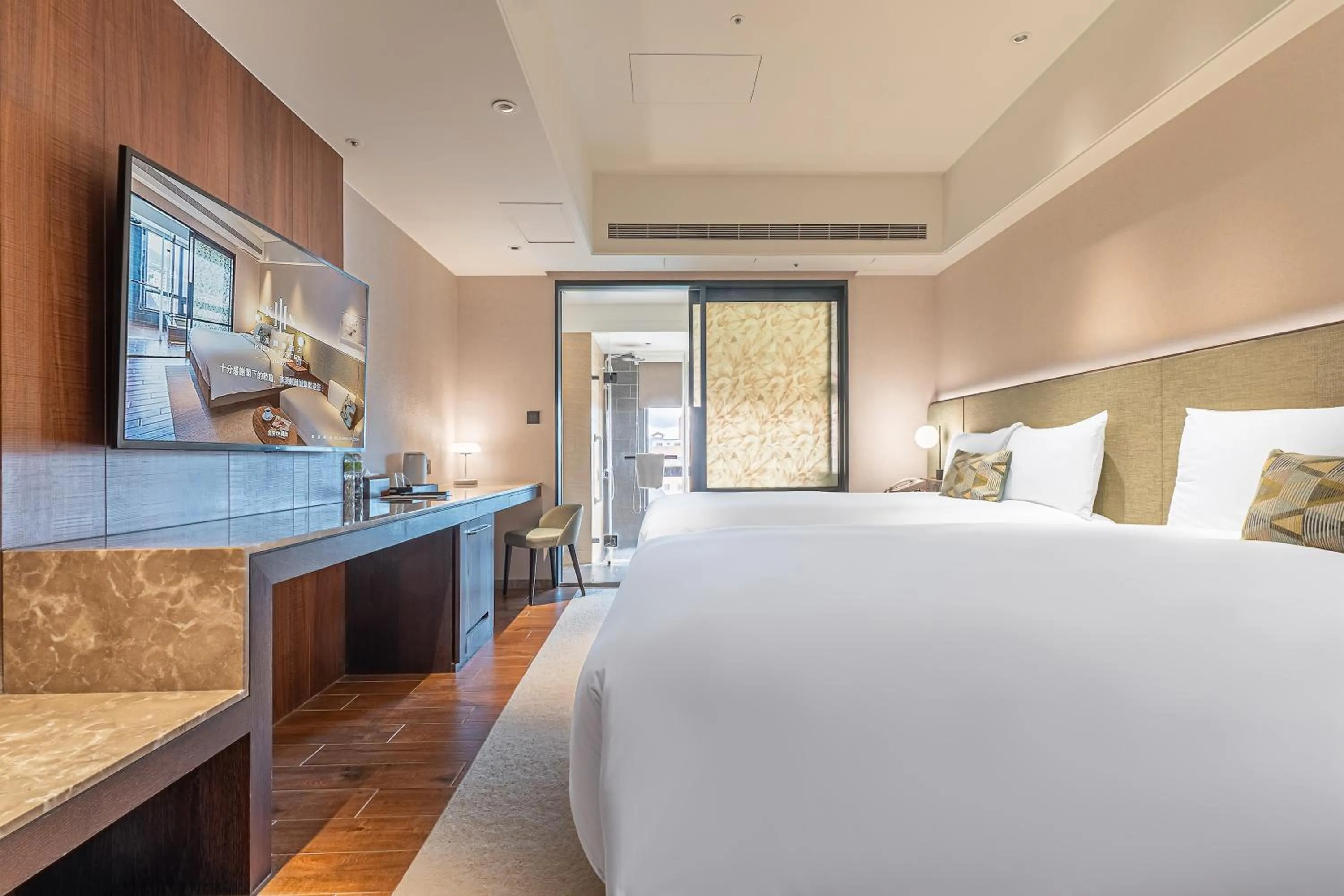 Superior Twin Room in Kilin Hotel, JiaoXi