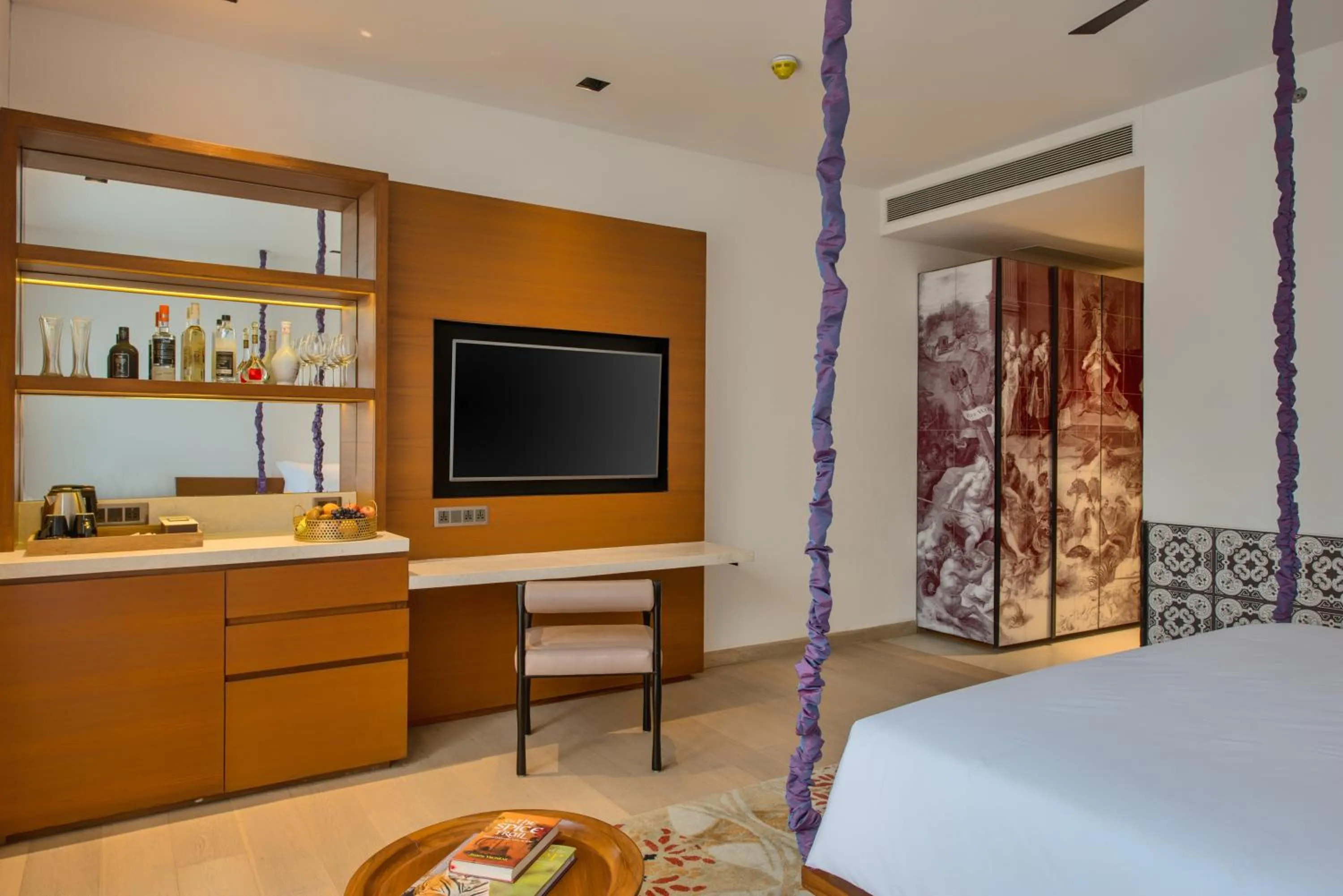 Deluxe Patio Room King Bed - 20% discount on Spa & Laundry in Azaya Beach Resort Goa