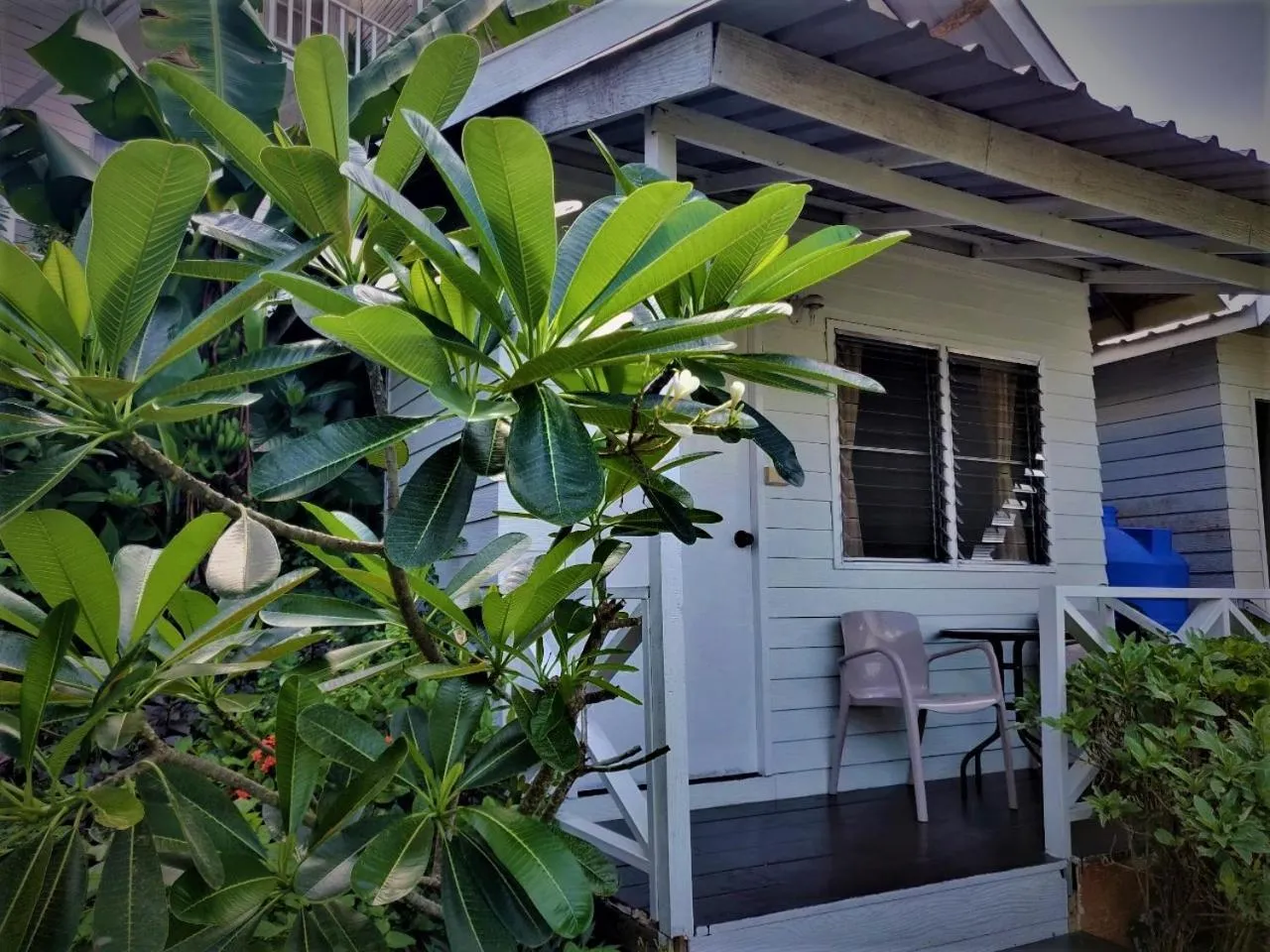 Superior garden view in Uphill Cottage