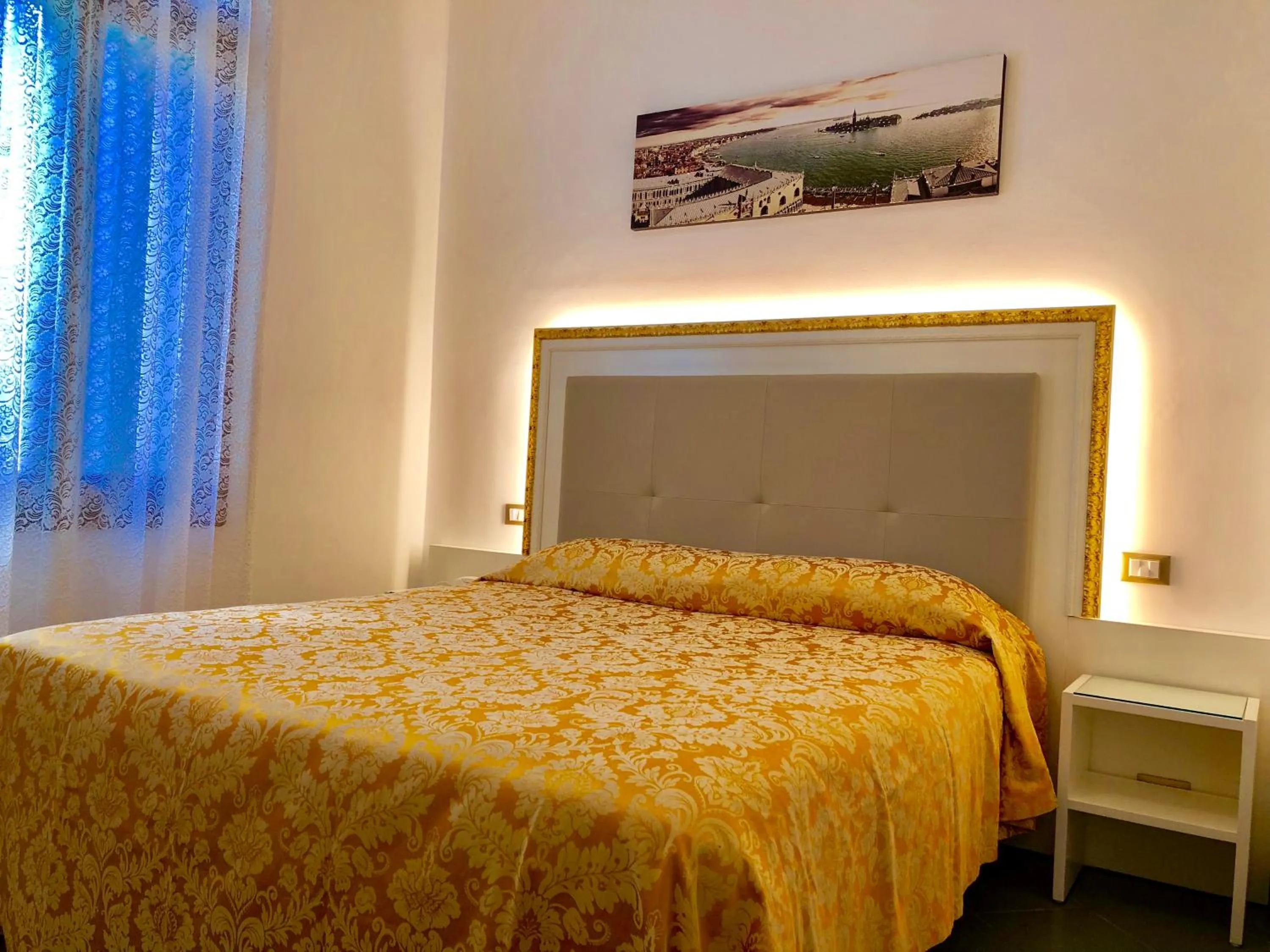 Economy Double Room in Hotel Marte