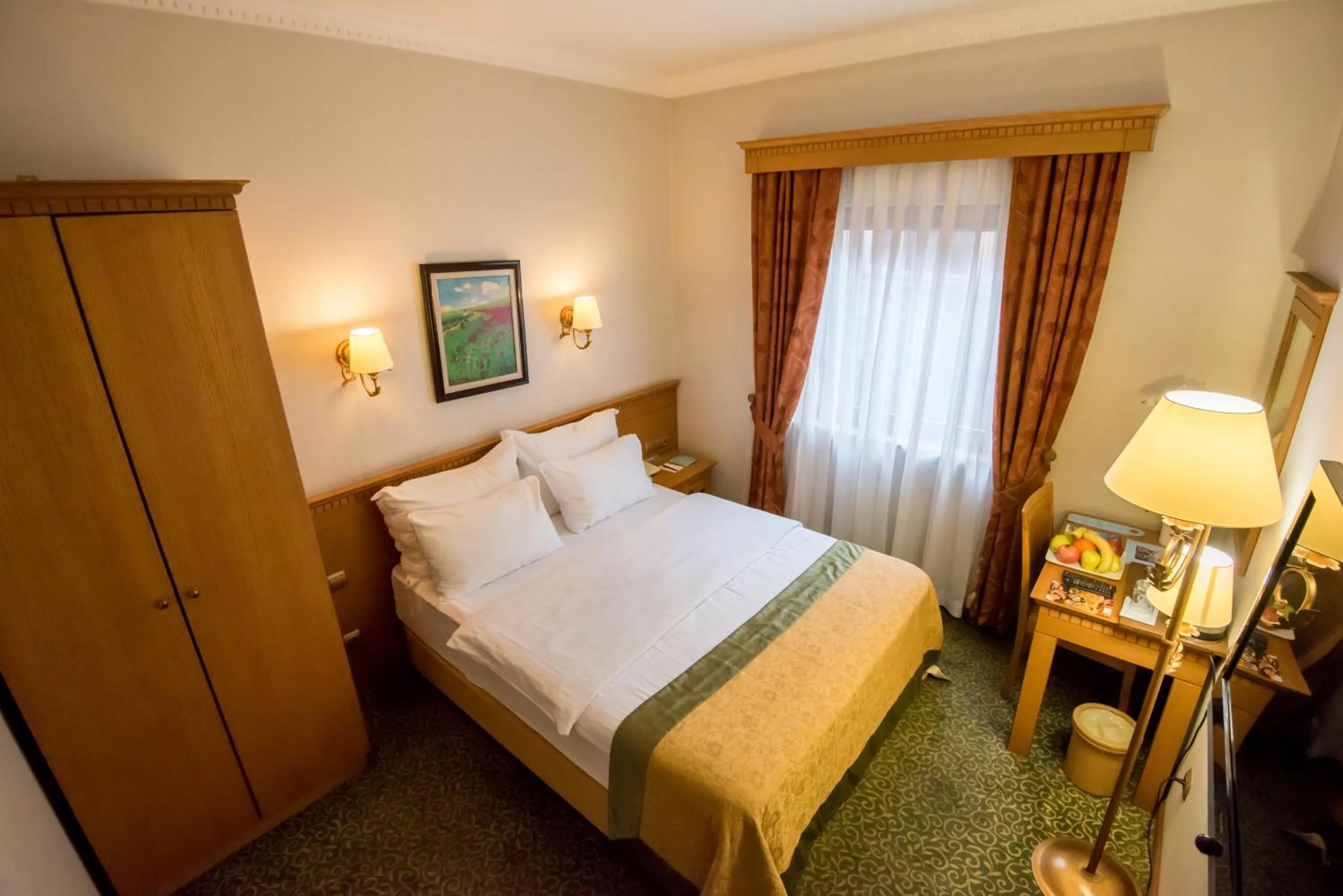 Classic Double or Twin Room - No View  in Usta Park Hotel