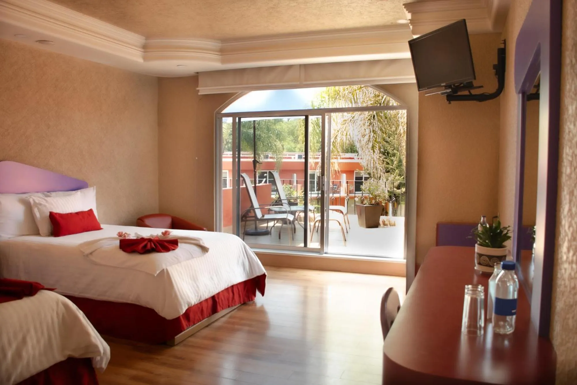 Twin Room with Balcony in GS Quinto Sol Teotihuacan