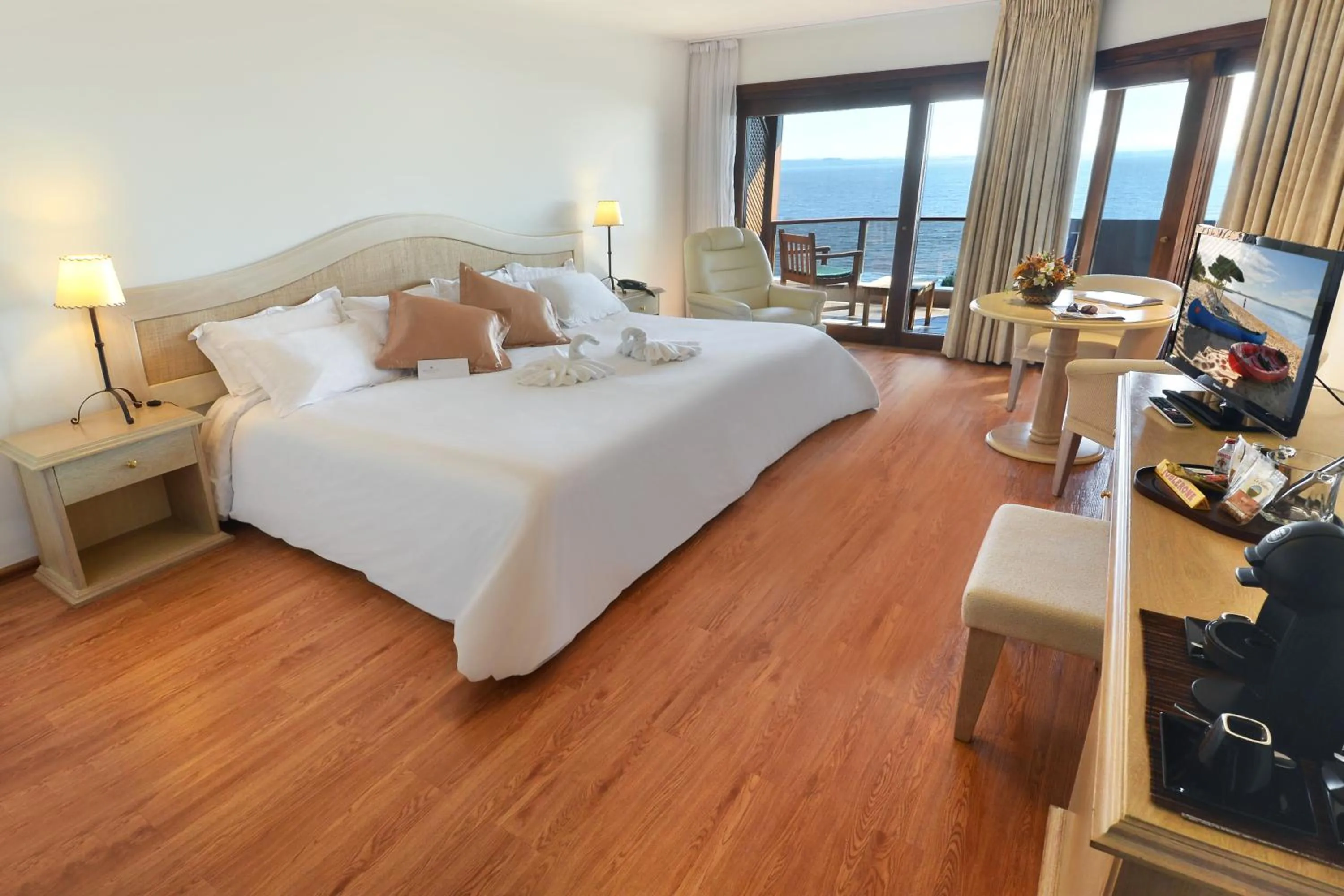 Superior Queen Room in Hotel del Lago Golf & Art Resort