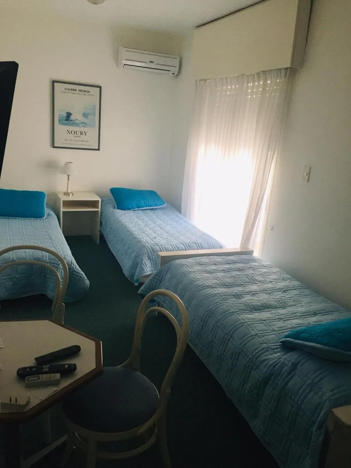 Family Room with Private Bathroom in Aqua Hotel