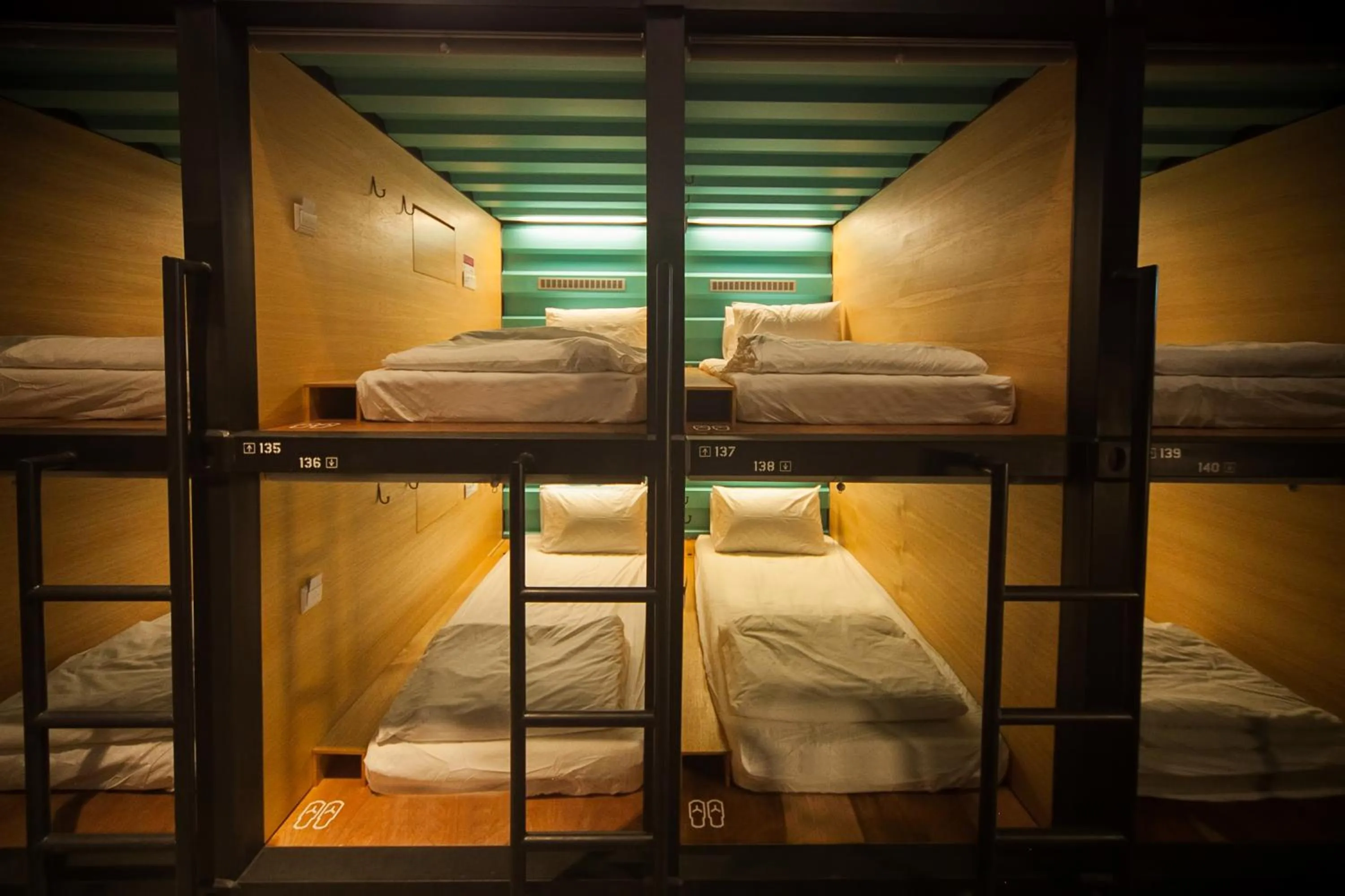 Capsule Mixed (Check-In between 2000 - 0400 (12 hours stay) in Capsule Transit KLIA 2 (Landside) - Gateway@KLIA2, Level 1