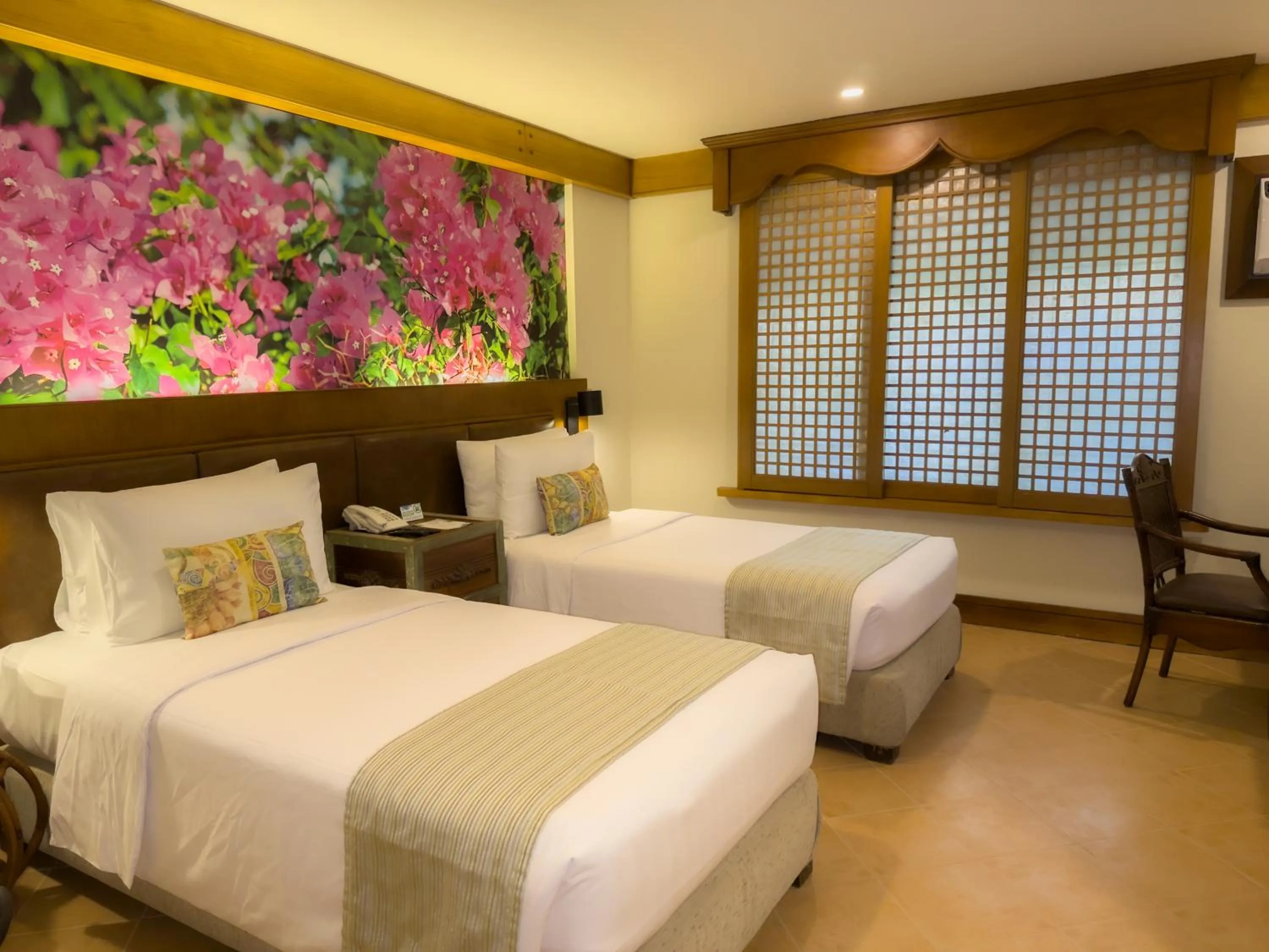 Deluxe in Costabella Tropical Beach Hotel