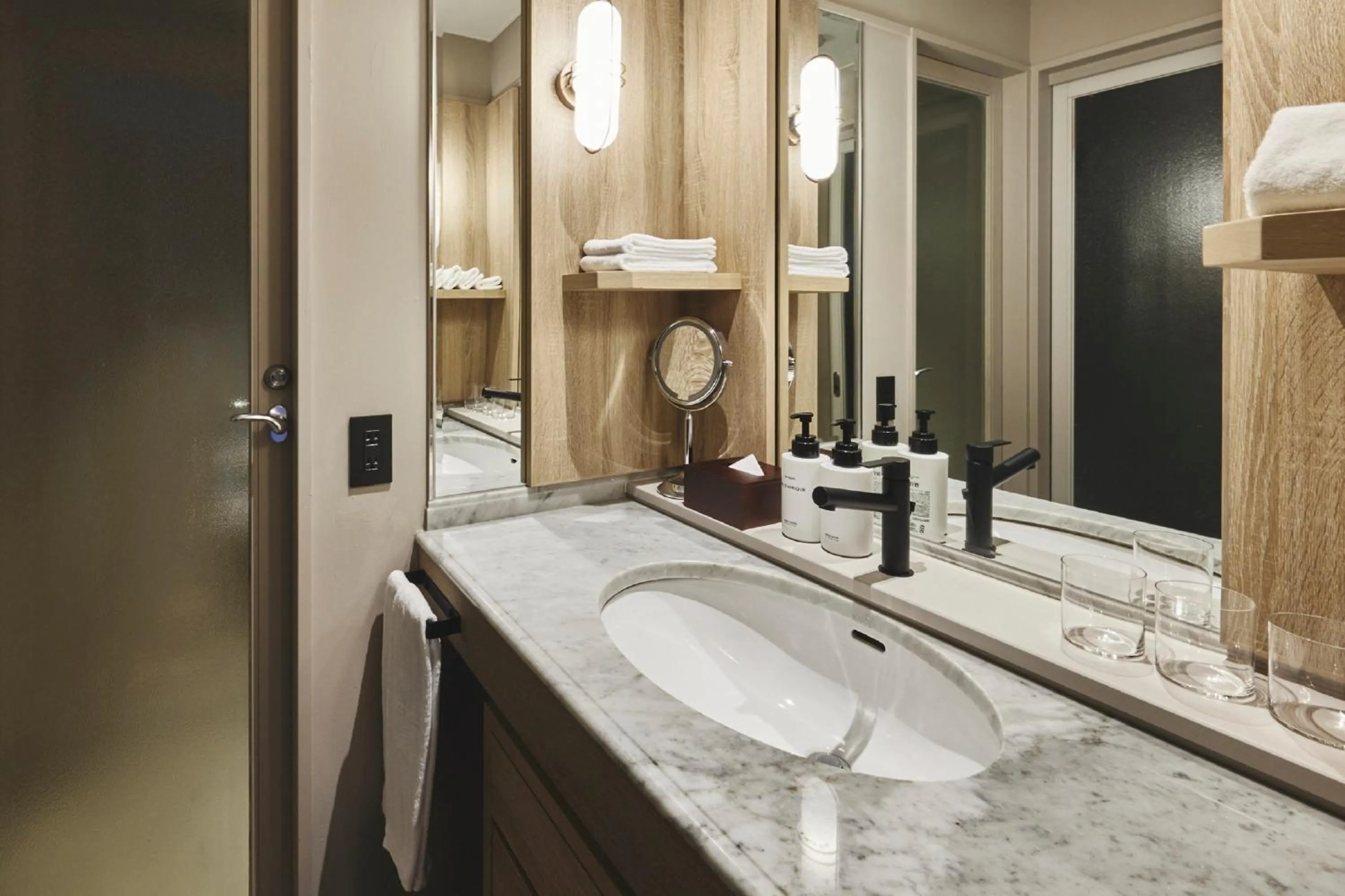 Premium Twin Room - Coral Wing in ANA InterContinental Ishigaki Resort by IHG