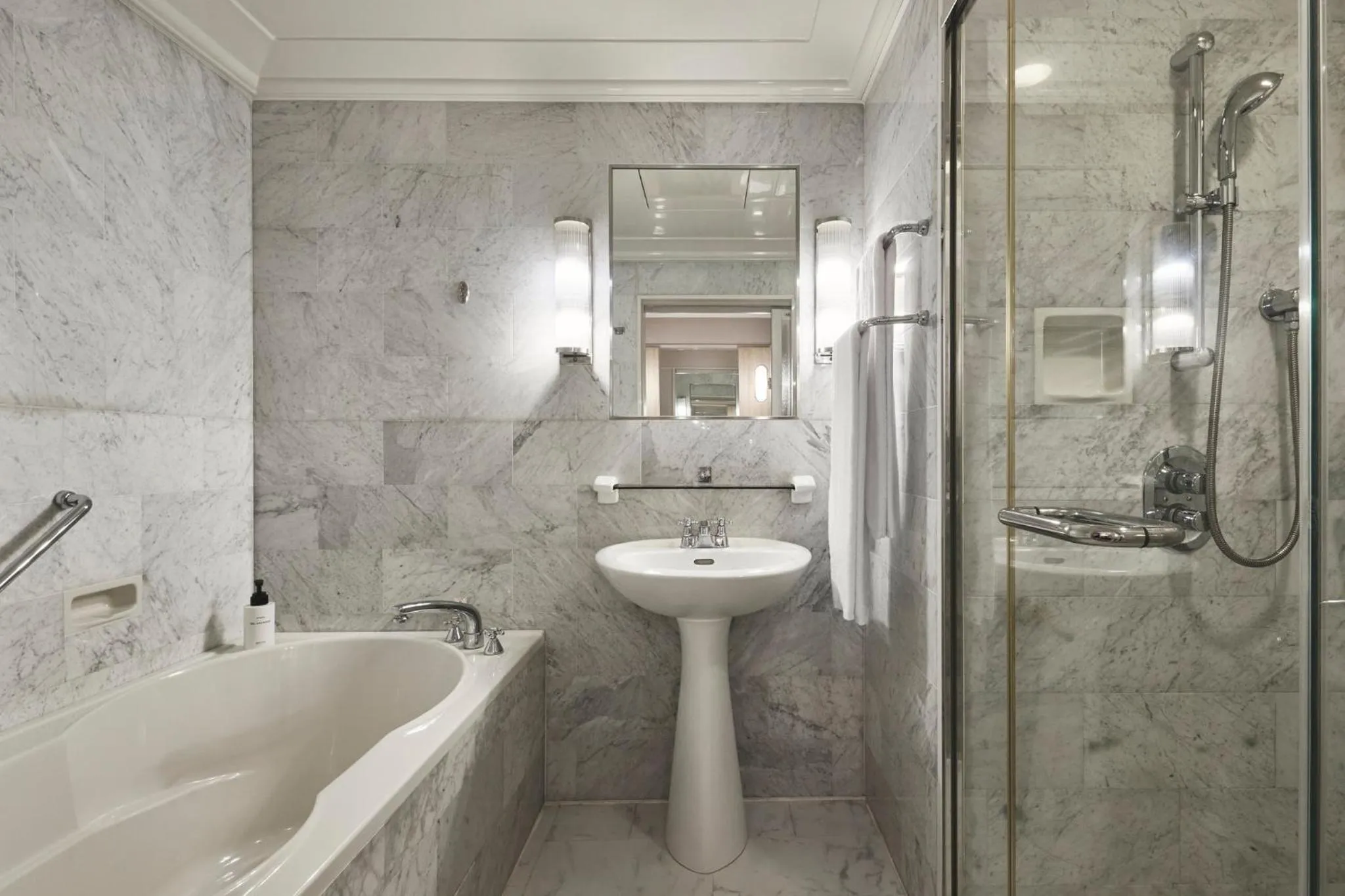 Premium Room with Bunk Beds - Coral Wing in ANA InterContinental Ishigaki Resort by IHG