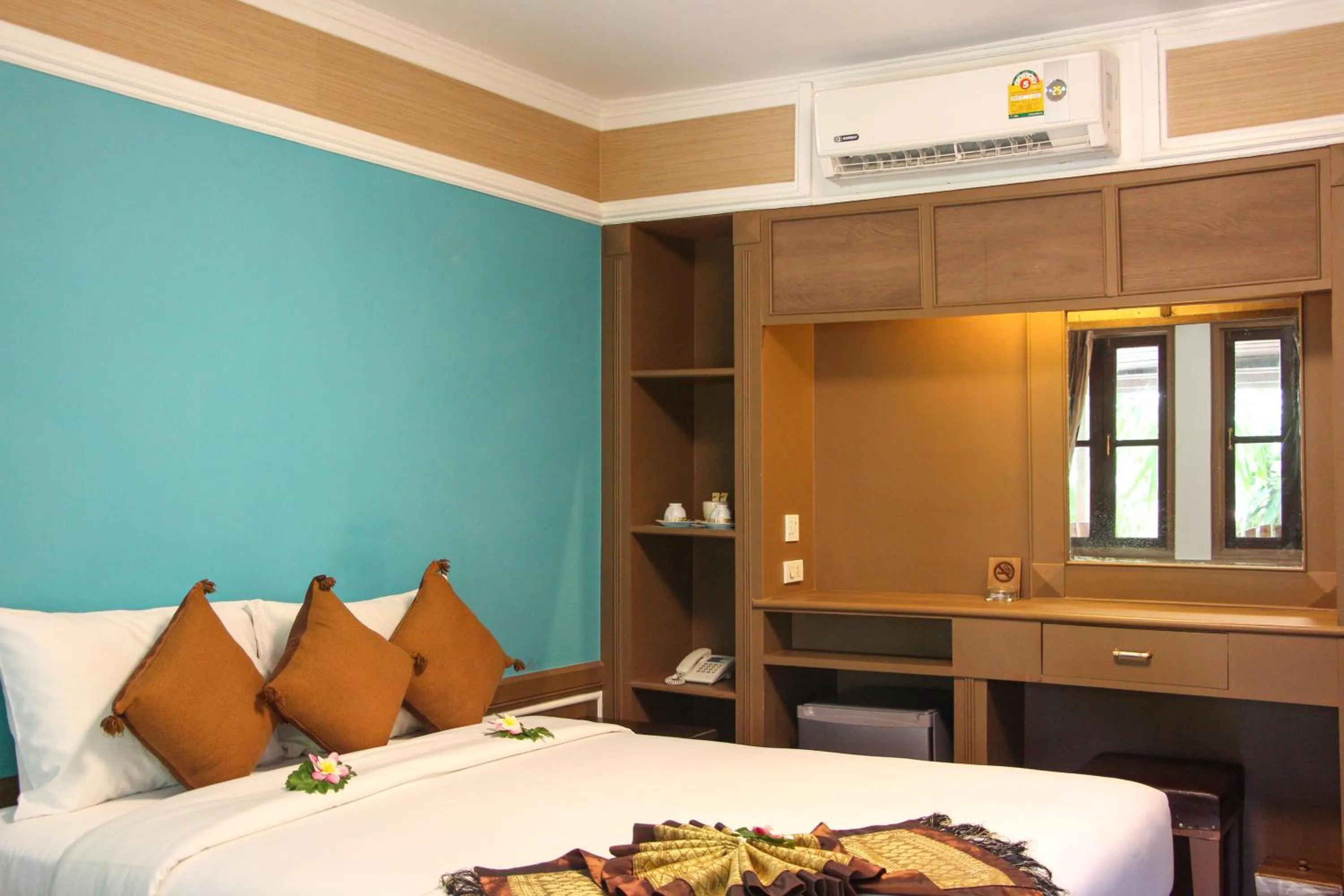 Superior Bungalow in The Fair House Beach Resort & Hotel