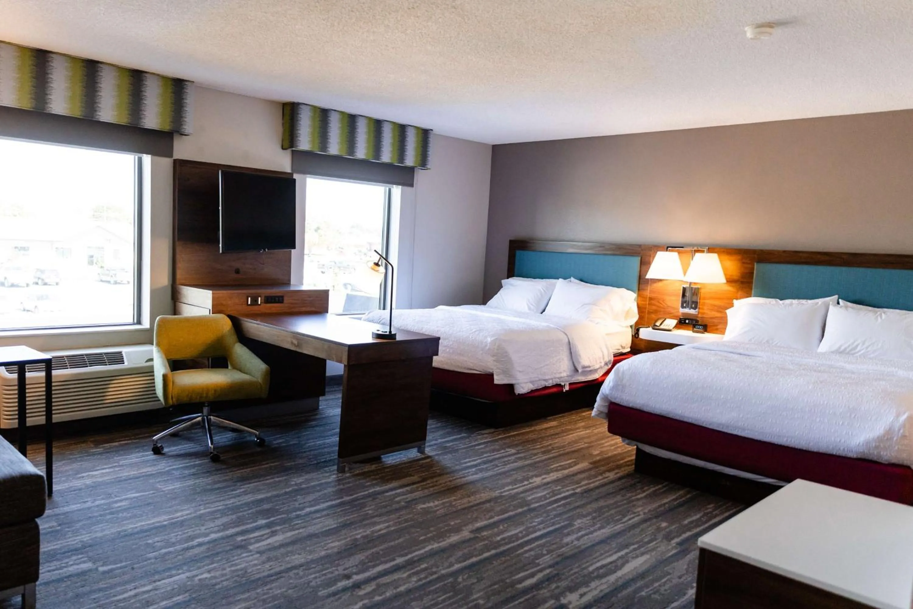 Studio Suite with Two Queen Beds and Kitchenette - Non-Smoking in Hampton Inn & Suites Scottsbluff