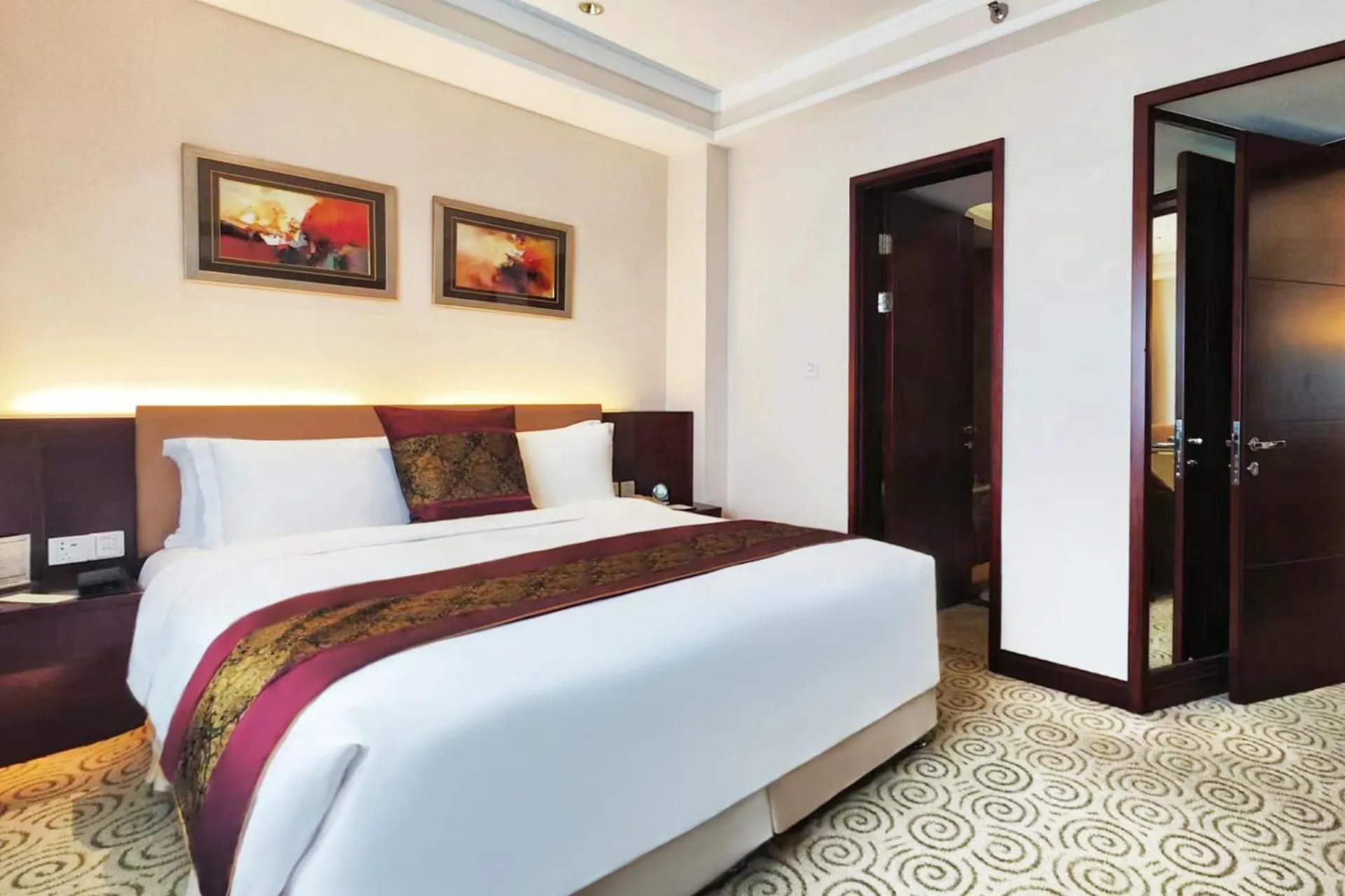 Executive Suite in Millennium Hotel Chengdu