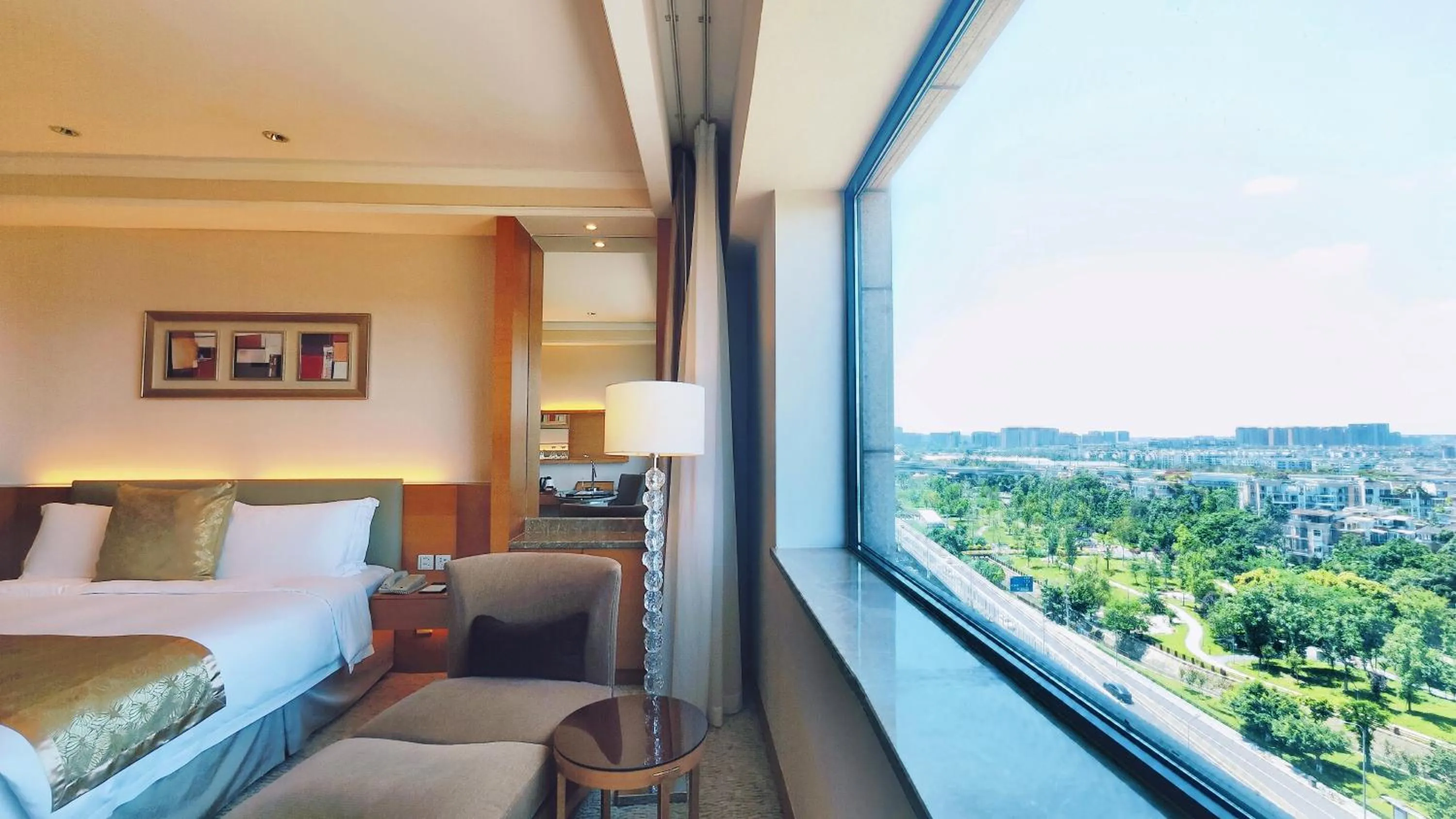 Gloucester Garden View Twin Room in Millennium Hotel Chengdu