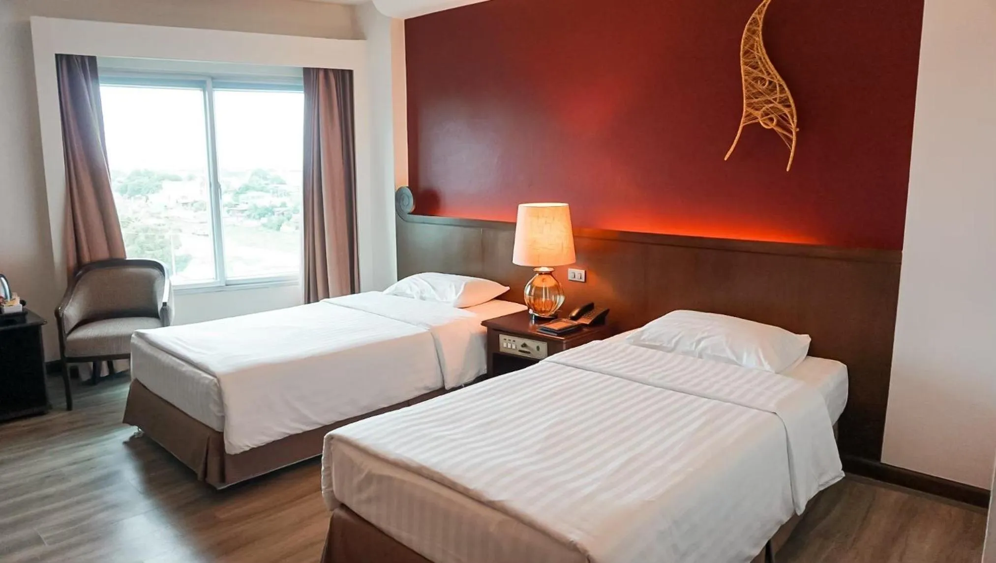 Twin Room in Krungsri River Hotel
