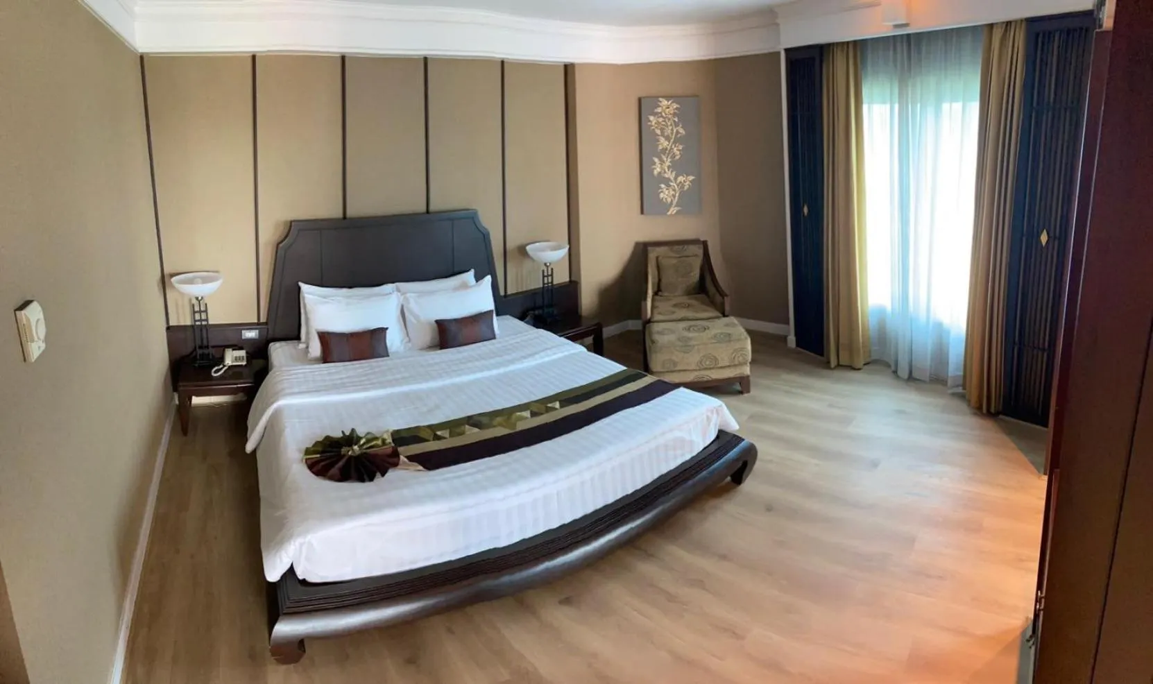 Suite with River View in Krungsri River Hotel
