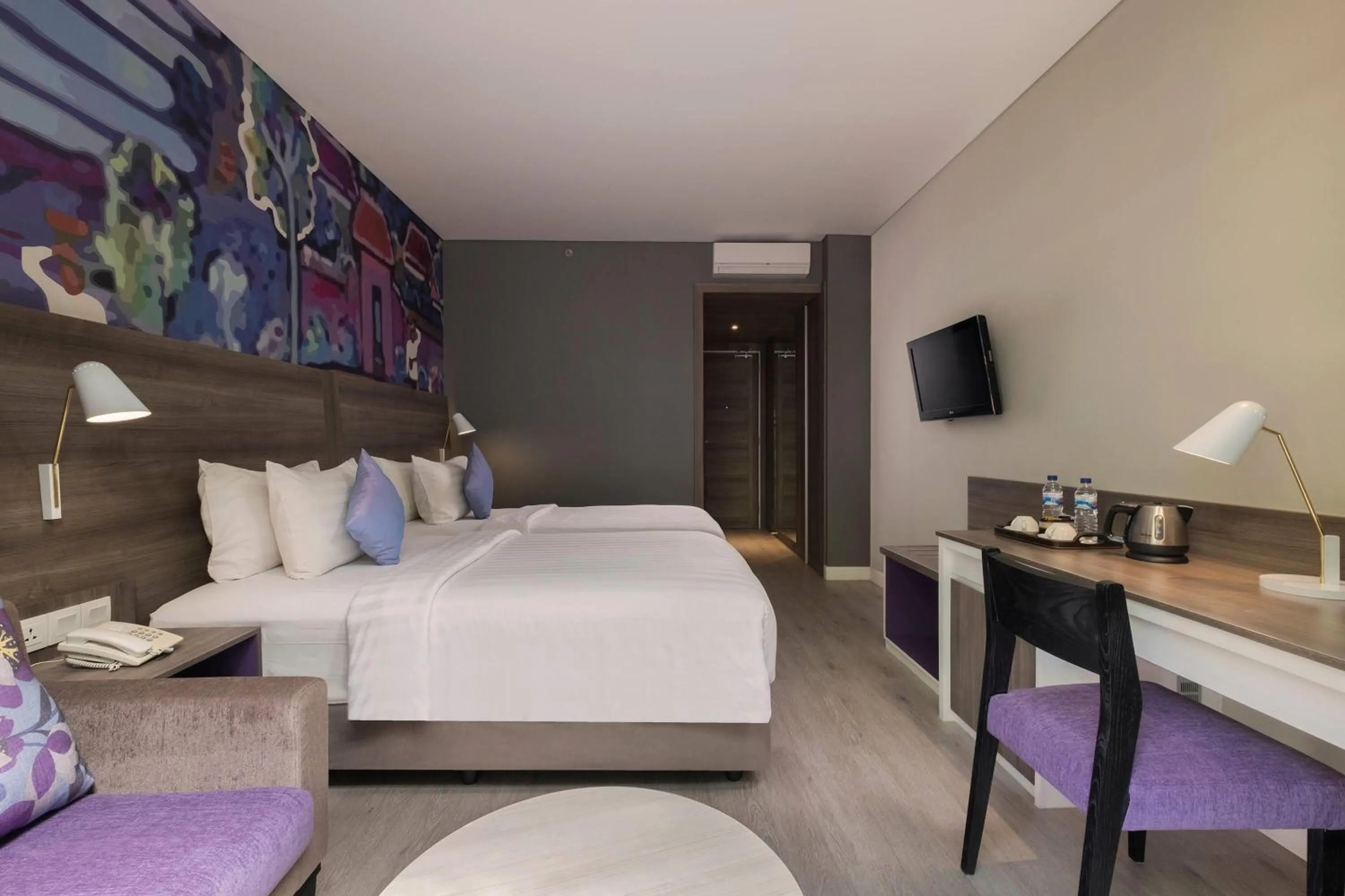 Deluxe Twin Room in Wyndham Garden Kuta Beach Bali