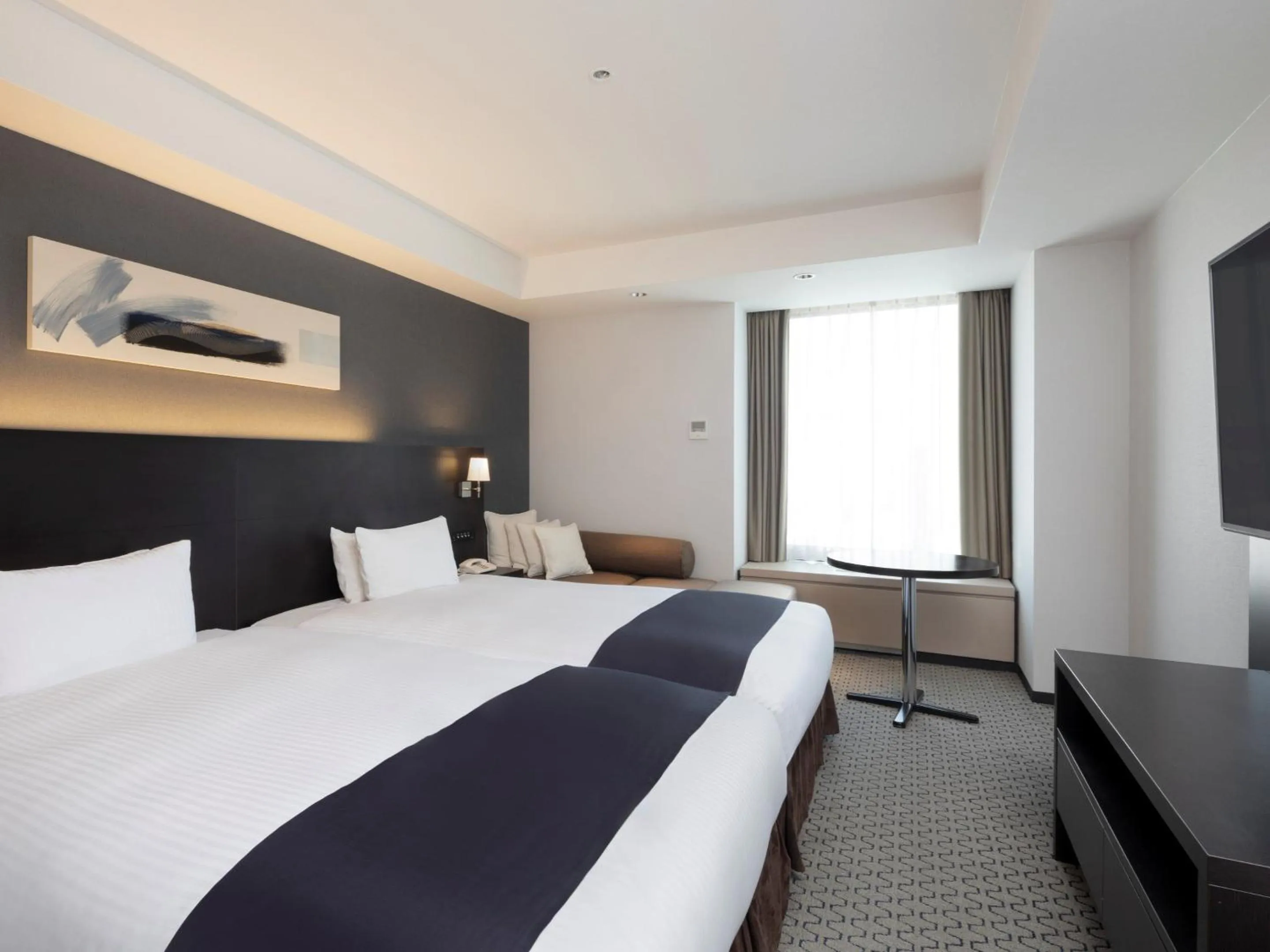 Hollywood Twin Room - Executive Floor with Lounge Access in Sapporo Grand Hotel
