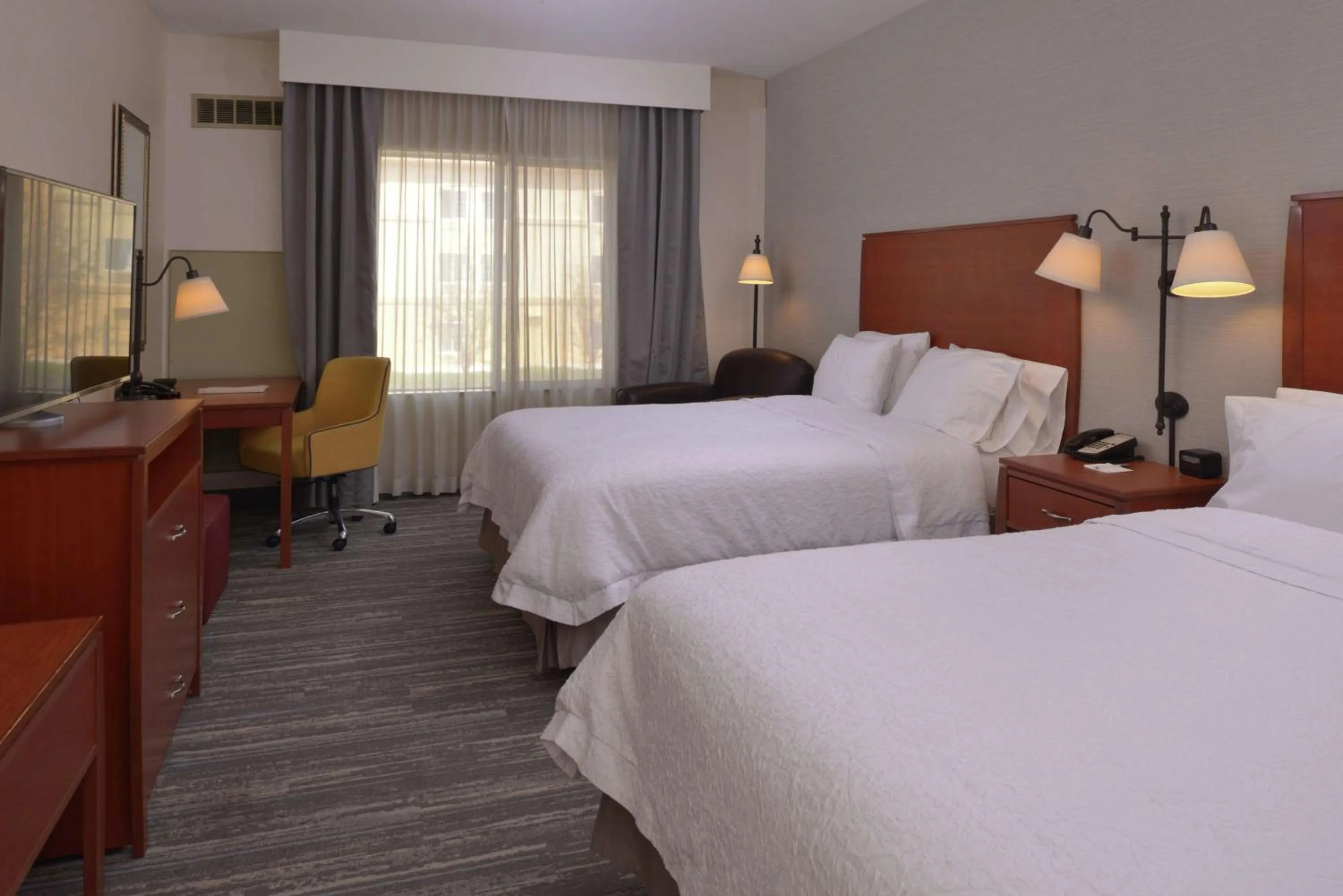 Room with Two Queen Beds - Non-Smoking in Hampton Inn and Suites Bakersfield North-Airport
