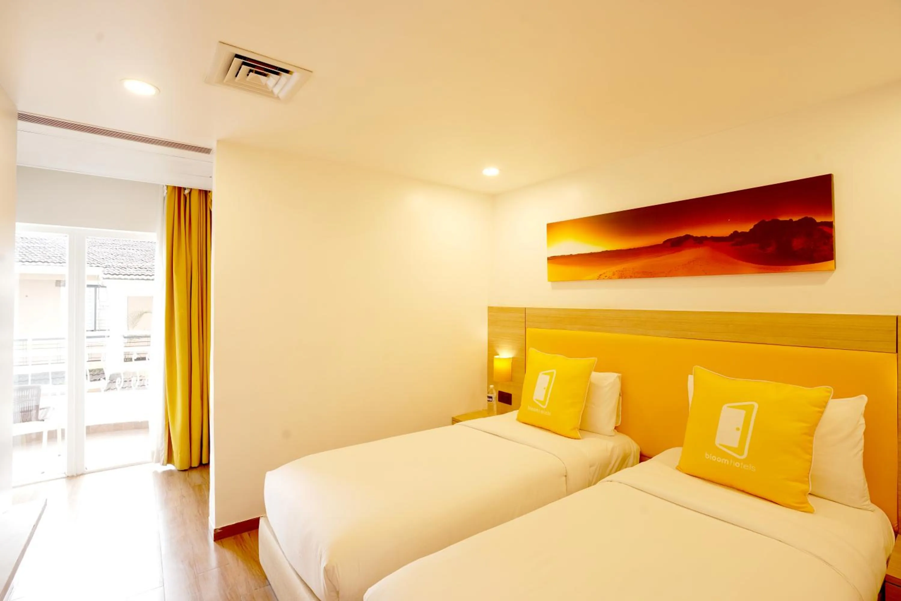 Superior Twin Room - single occupancy in BloomSuites l Calangute
