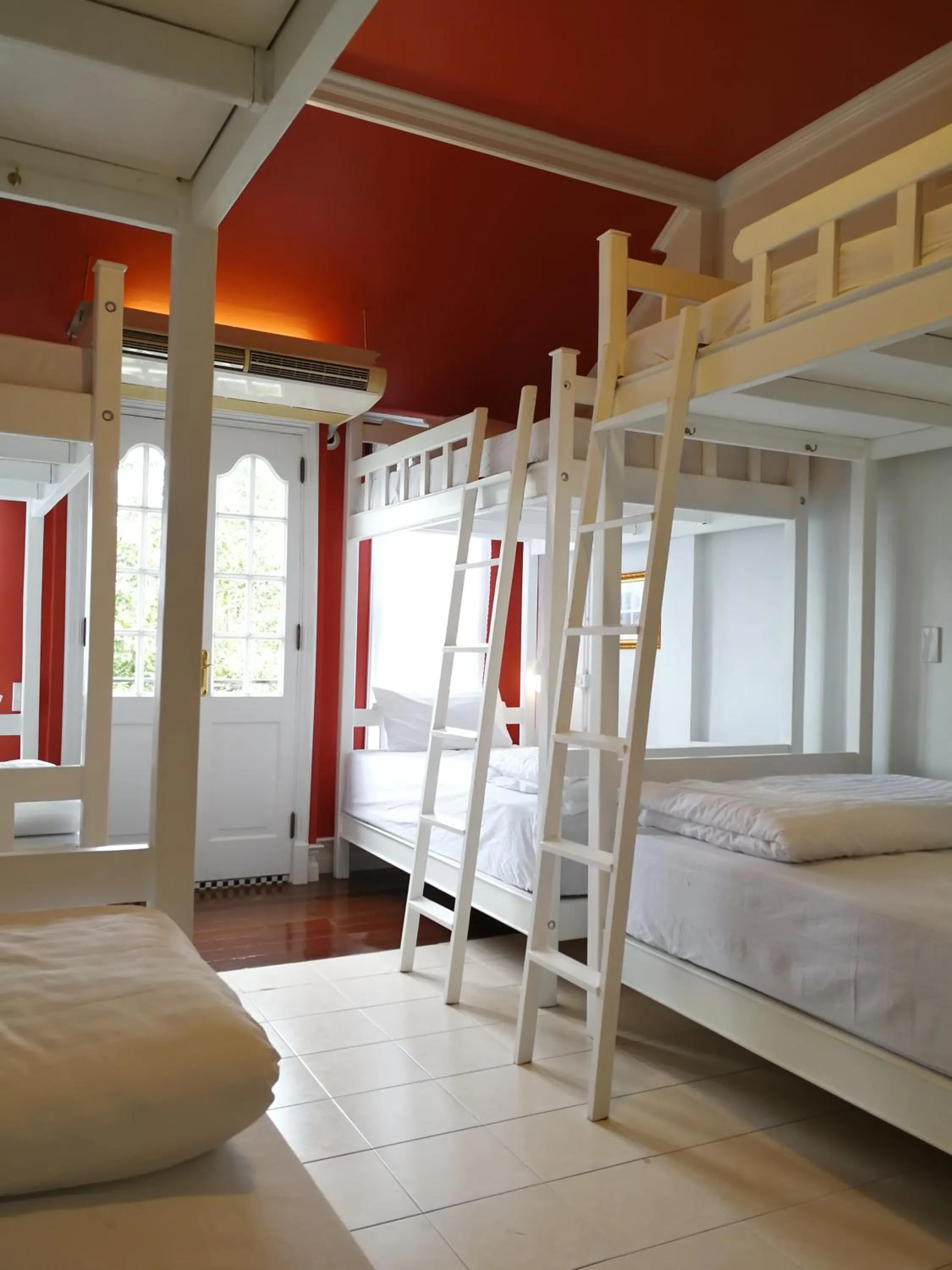 Bed in 5-Bed Female Dormitory Room in Bed in Town