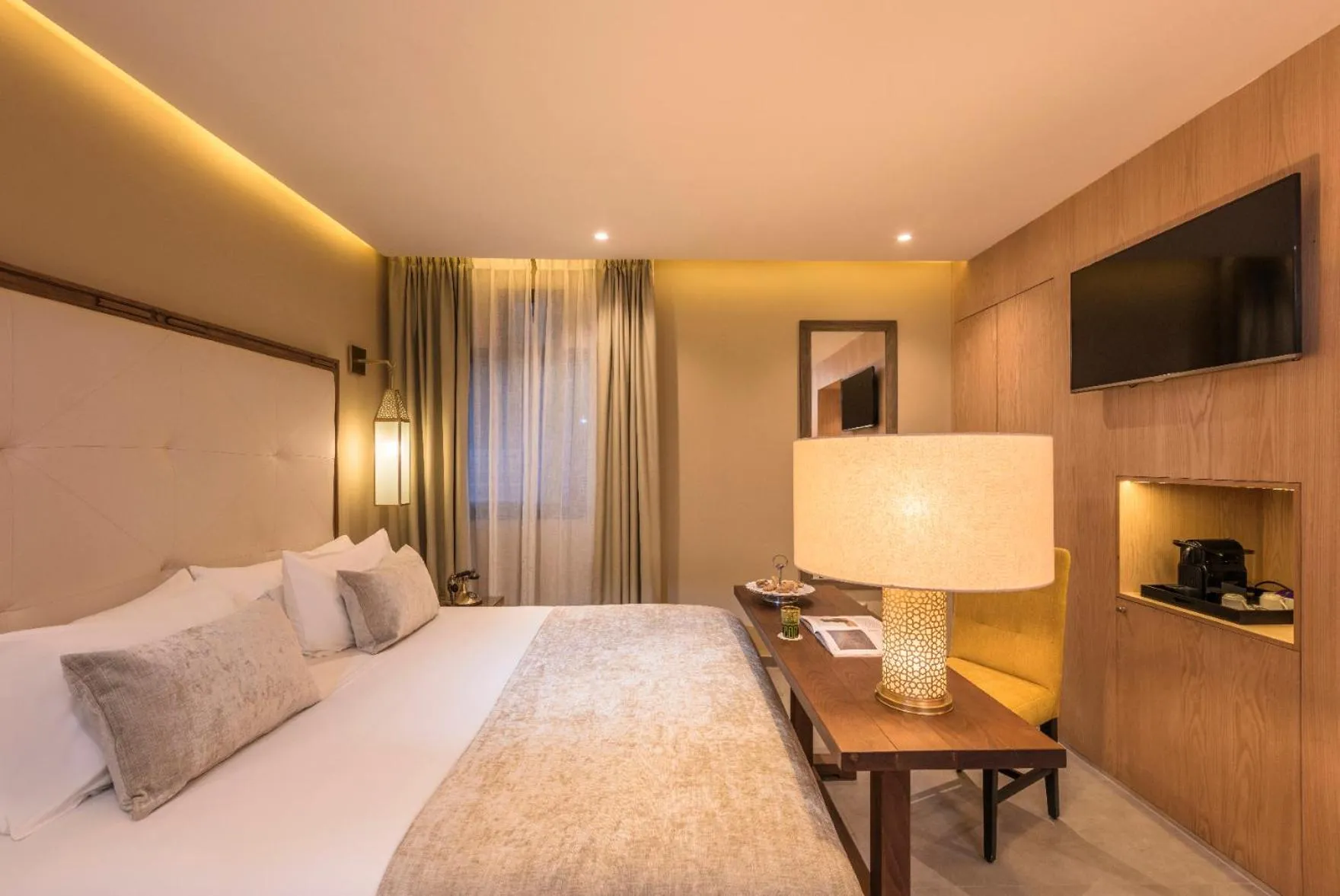 Superior King Room - single occupancy in Berbère Palace