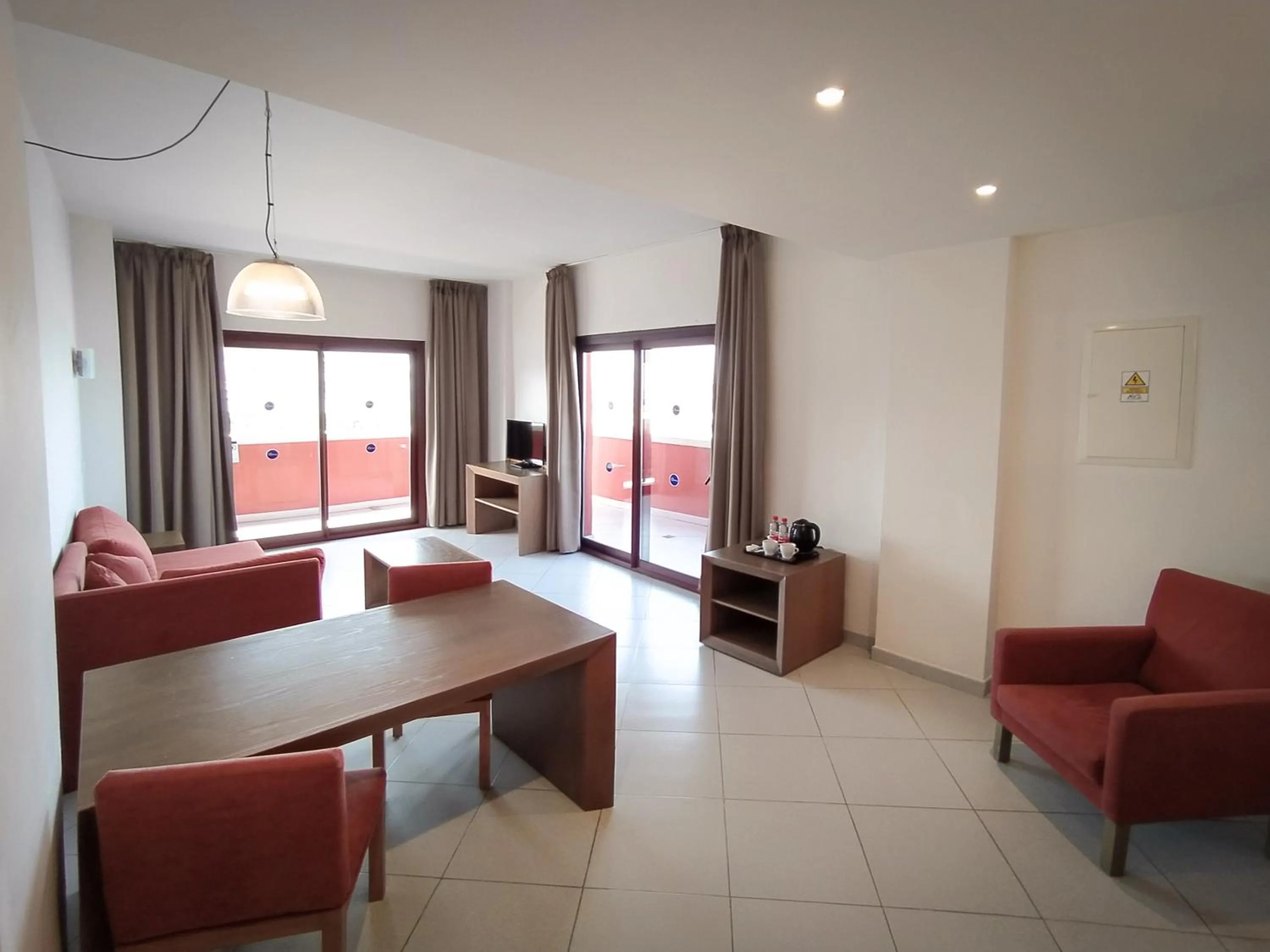 Family Suite (3 Adults) in Ohtels Campo De Gibraltar