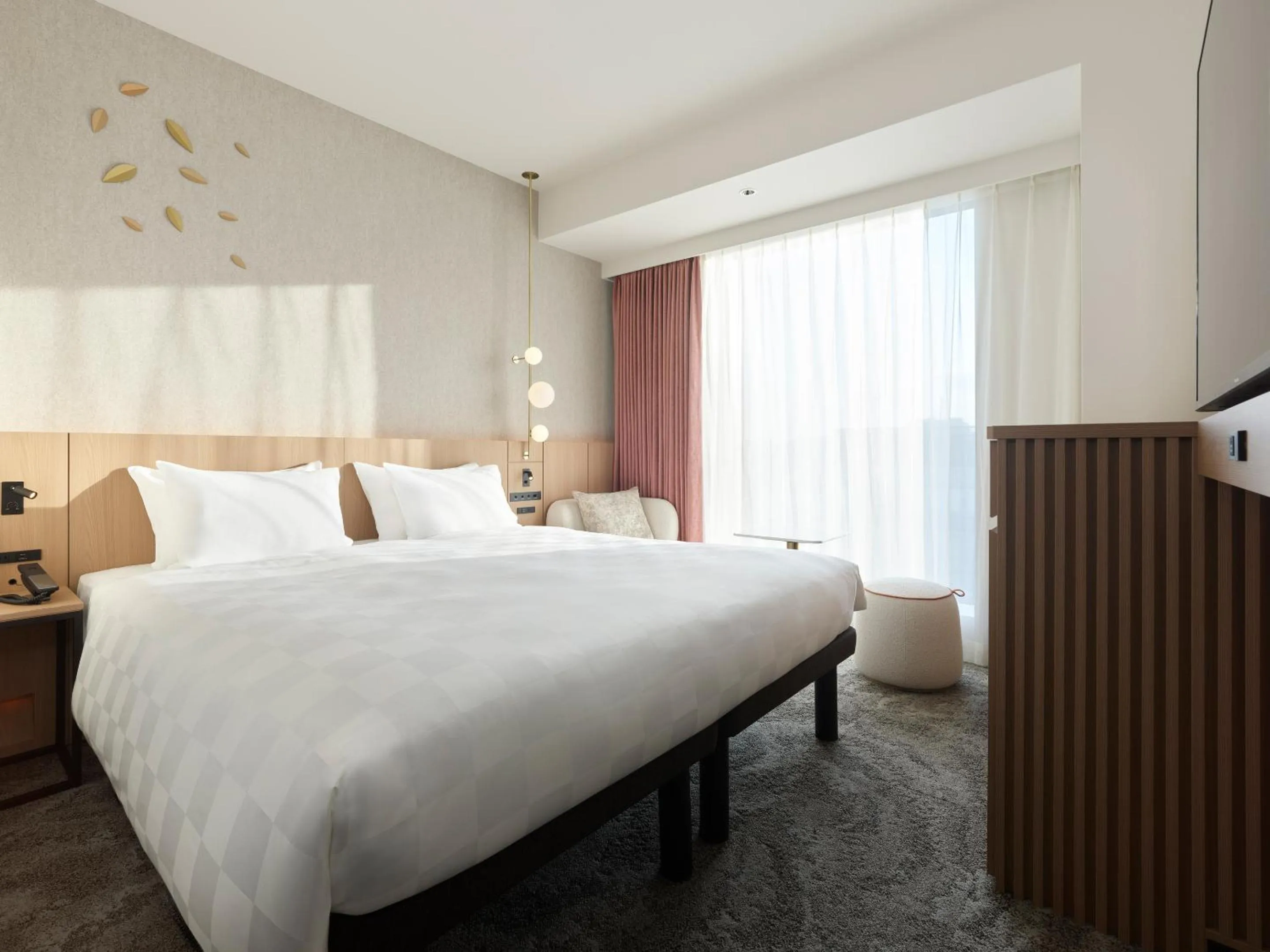 Standard King Room - single occupancy - Non-Smoking  in Mitsui Garden Hotel Sendai - Reopening on June 14