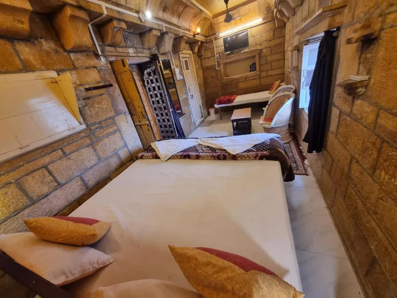 Standard Double Room in Hotel Paradise