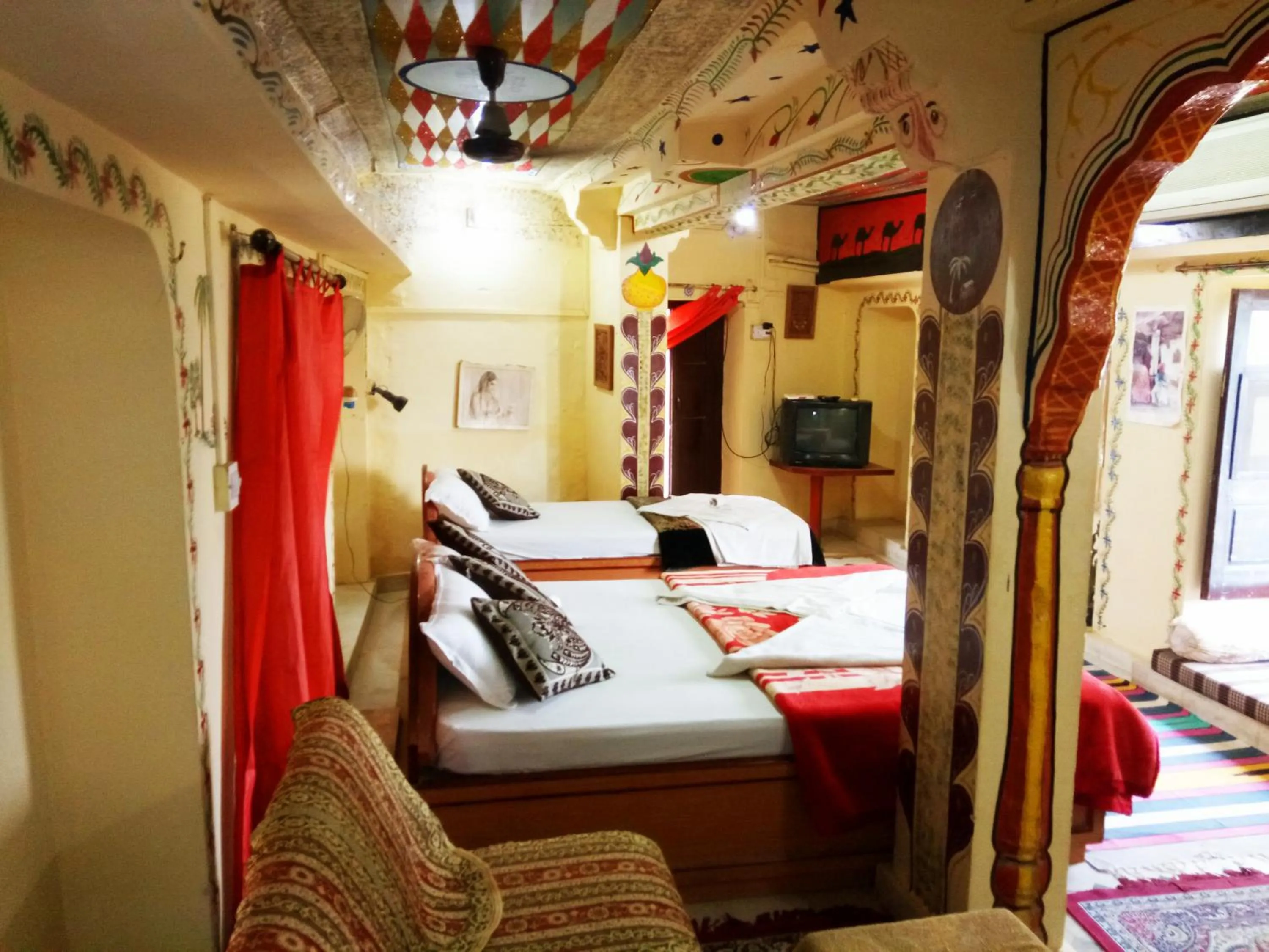 Deluxe Double or Twin Room with Sea View in Hotel Paradise